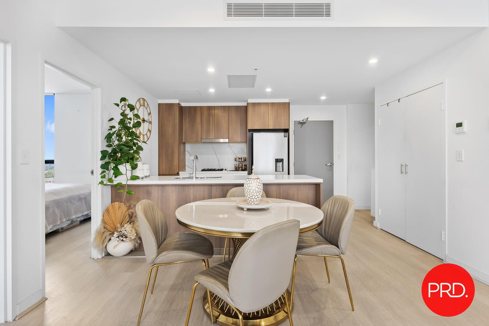 821/93 Regent Street, KOGARAH NSW 2217, Kogarah - Thumbnail 2