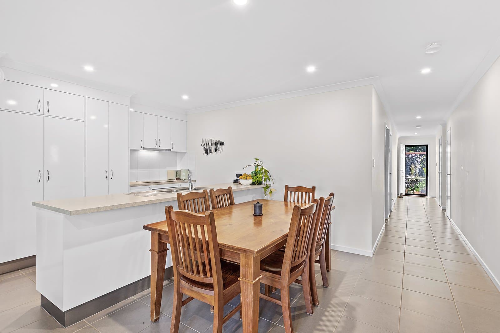 64 Macarthur Drive, CANNONVALE QLD 4802, Cannonvale - Thumbnail 5