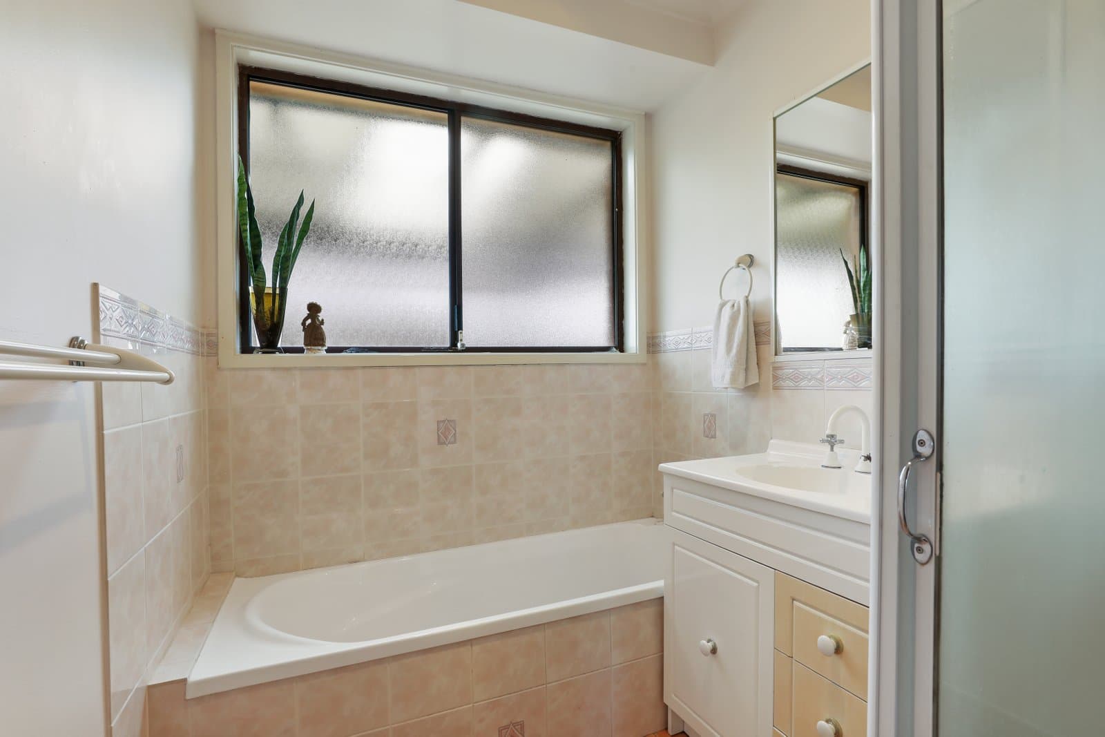 12 Woodridge Road, HORSLEY NSW 2530, Horsley - Thumbnail 6