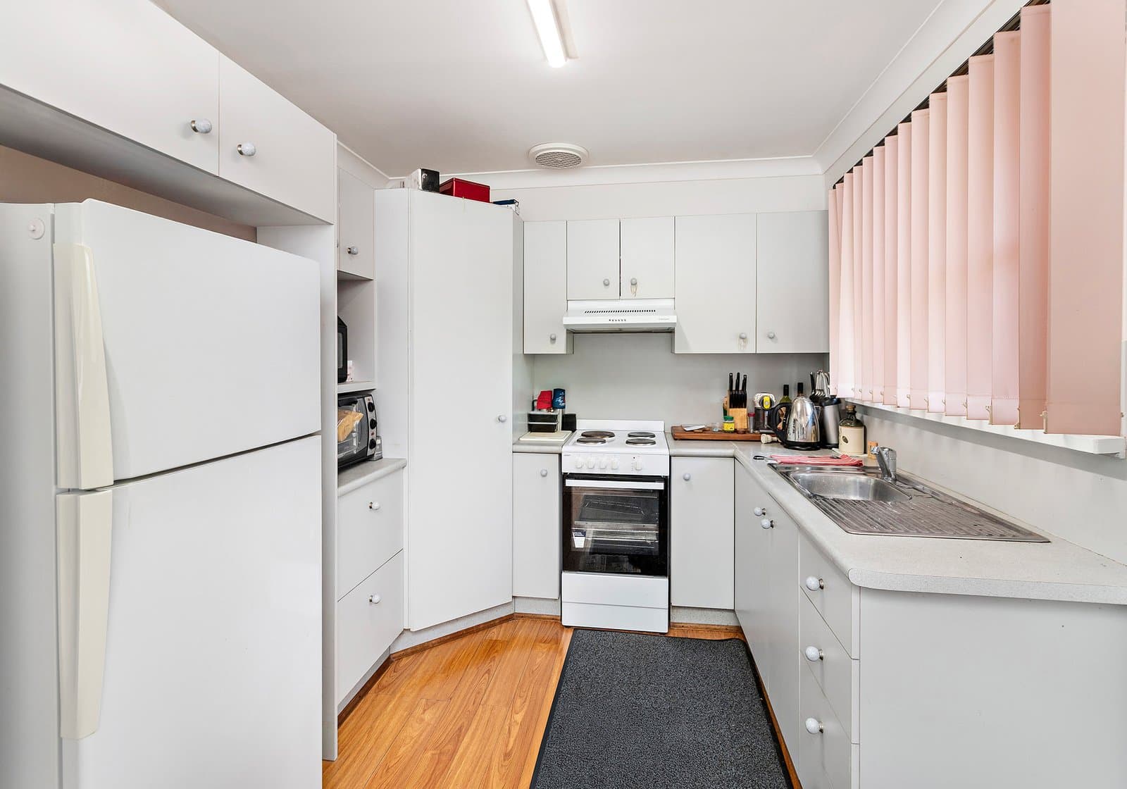 184 Lakelands Drive, DAPTO NSW 2530, Koonawarra - Thumbnail 2
