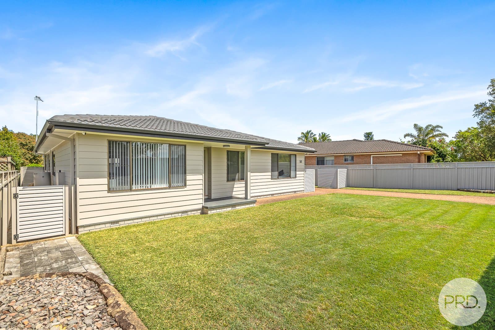 52
                Silver Wattle
                Drive
            
            
            
            medowie
            
            
            NSW,
            2318, Medowie - Thumbnail 3