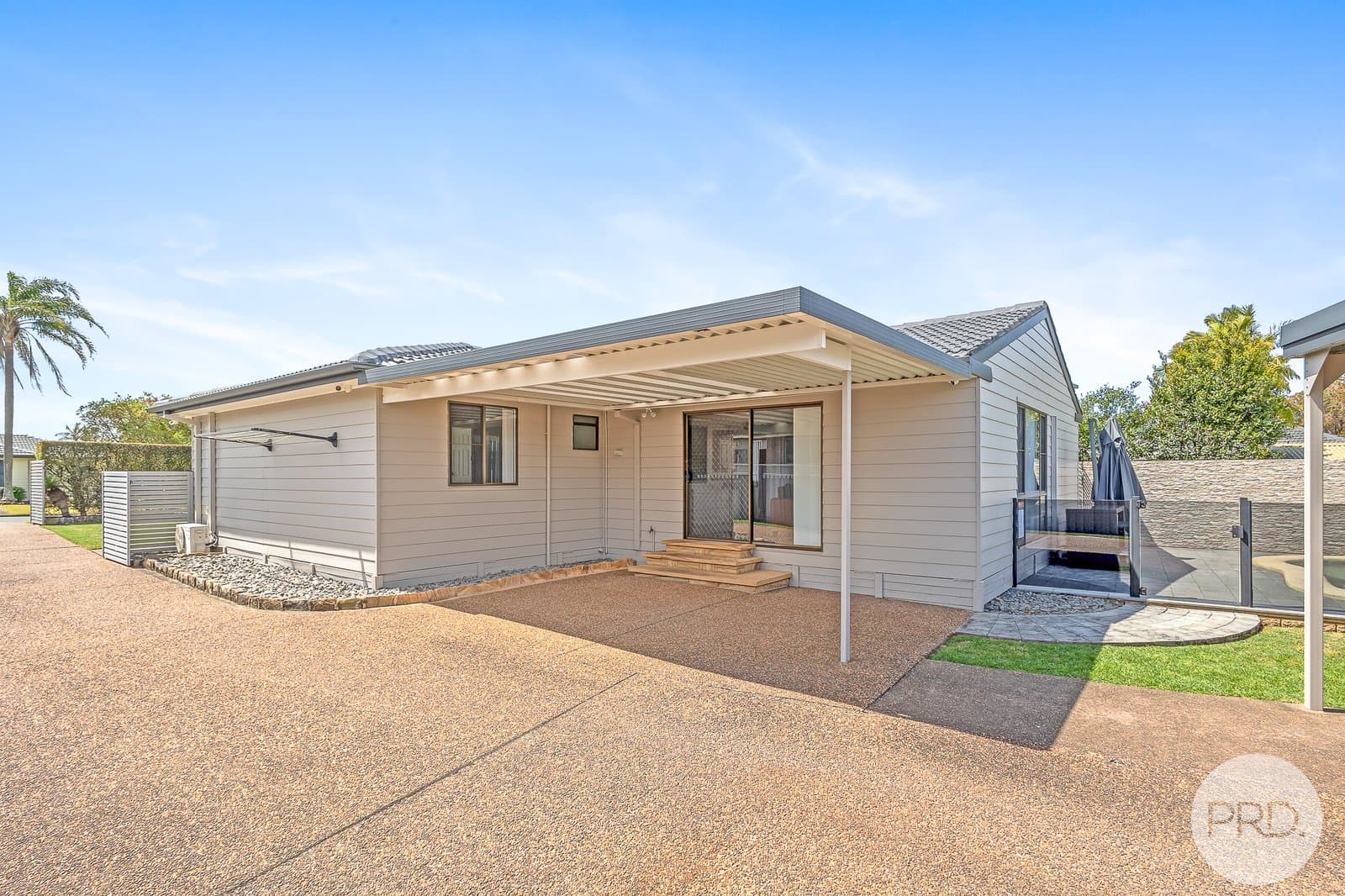 52
                Silver Wattle
                Drive
            
            
            
            medowie
            
            
            NSW,
            2318, Medowie - Thumbnail 6