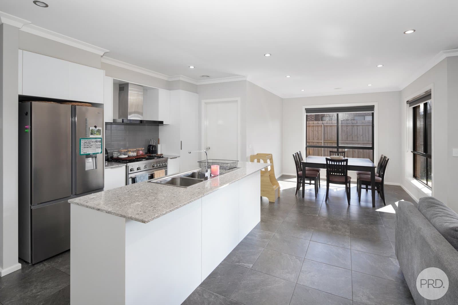 9 Jasmine Crescent, BALLAN VIC 3342, Ballan - Thumbnail 2