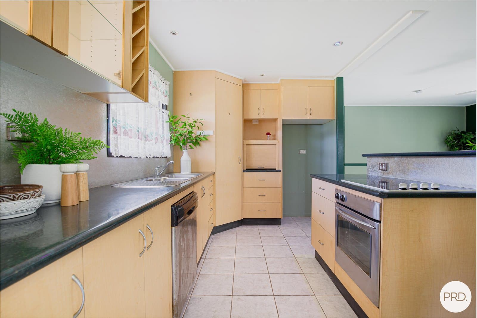 5 Poole Street, EIMEO QLD 4740, Eimeo - Thumbnail 5