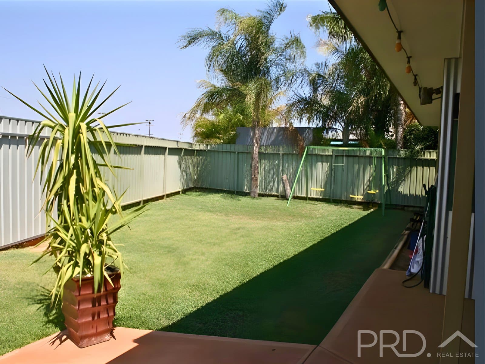 8a Garland Place, MILLARS WELL WA 6714, Millars Well - Thumbnail 2
