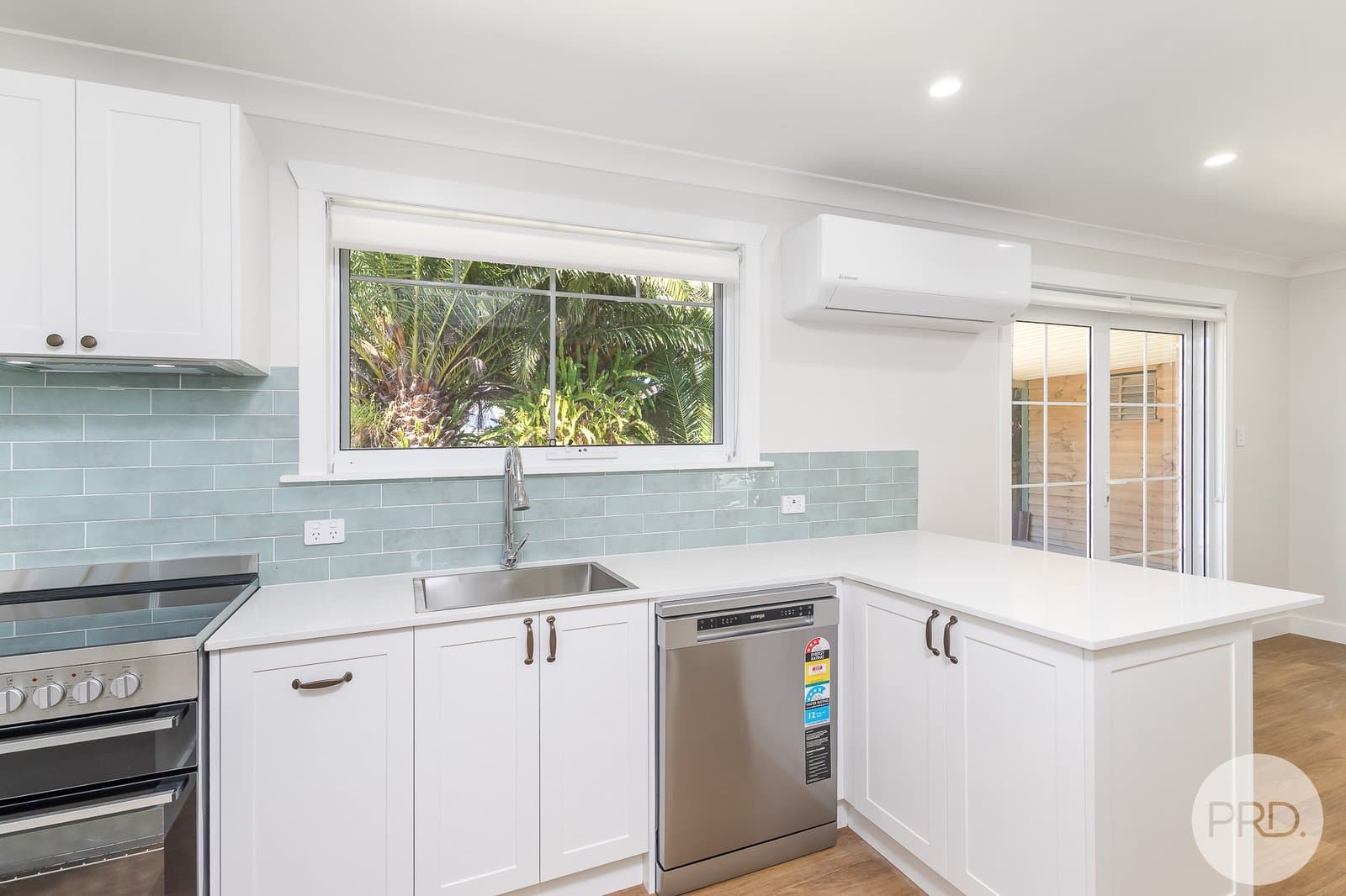 14 Charthouse Avenue, CORLETTE NSW 2315, Corlette - Thumbnail 7