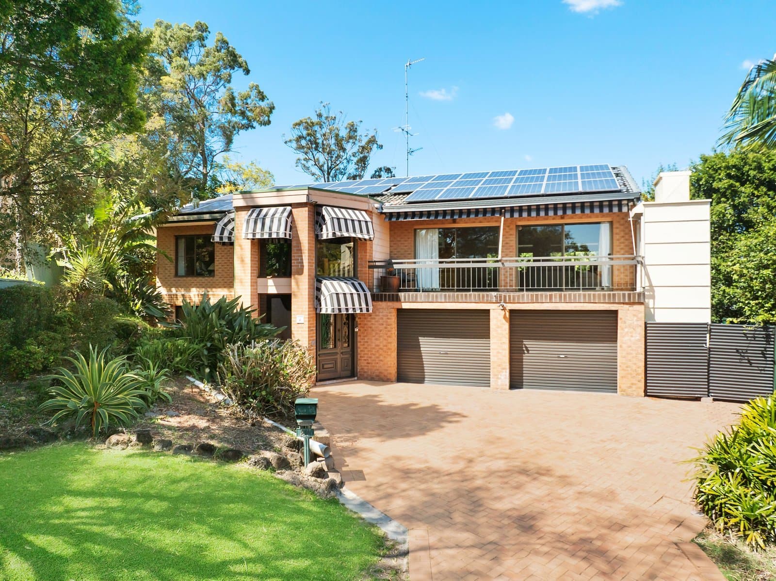 23 Winani Drive, ASHMORE QLD 4214, Ashmore - Image 1