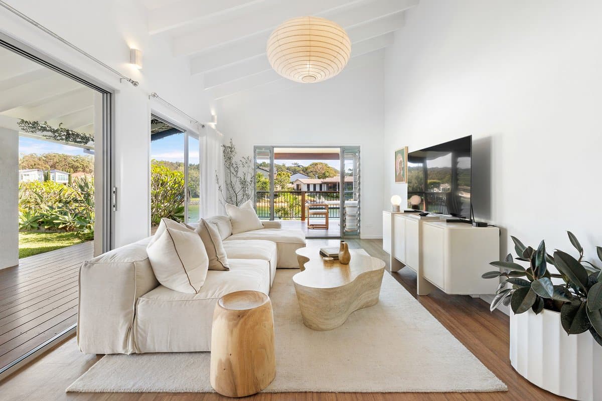 13 Mackerel Court, Palm Beach QLD 4221, Palm Beach - Thumbnail 4