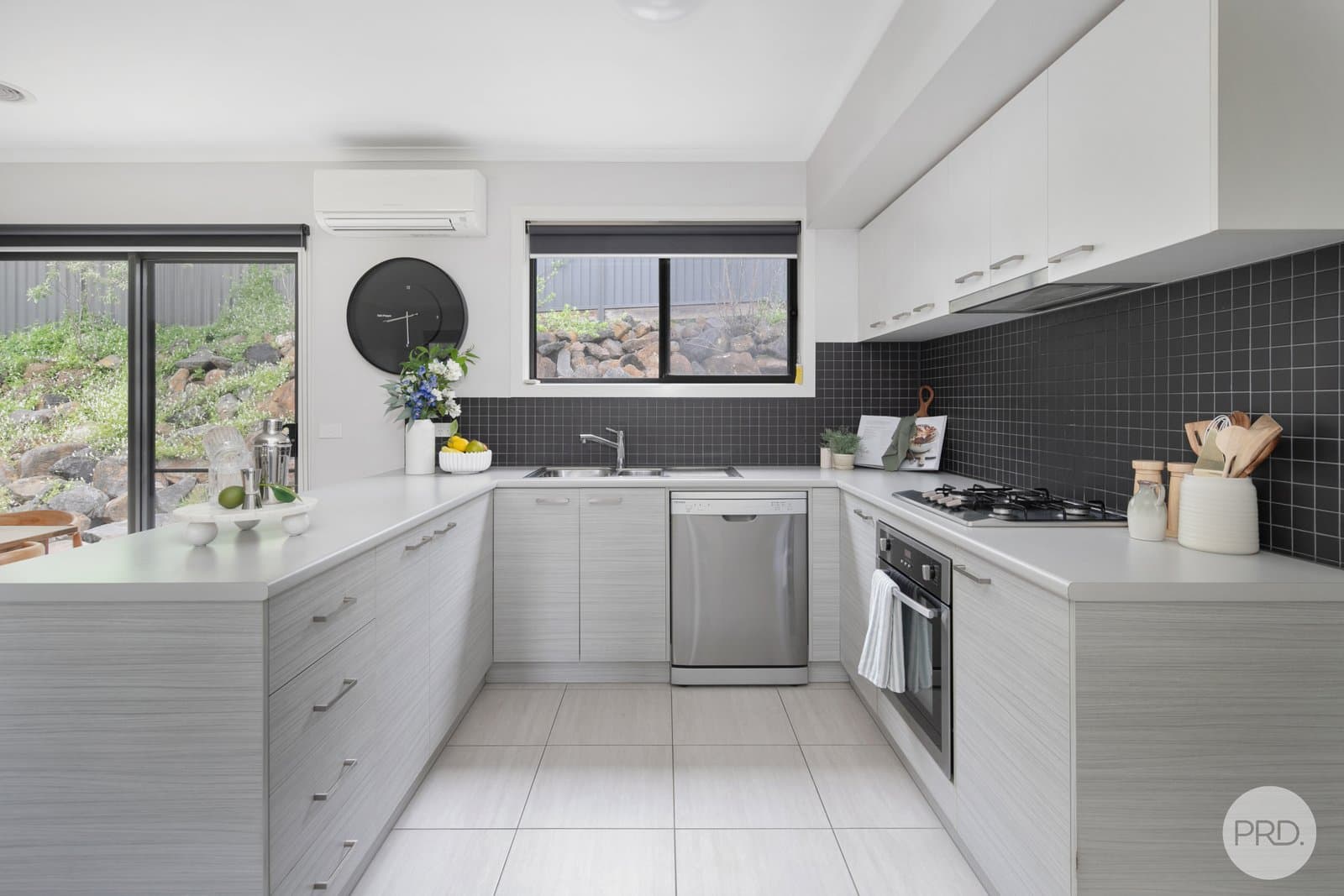 7 Rosie Place, BALLARAT EAST VIC 3350, Ballarat East - Thumbnail 2