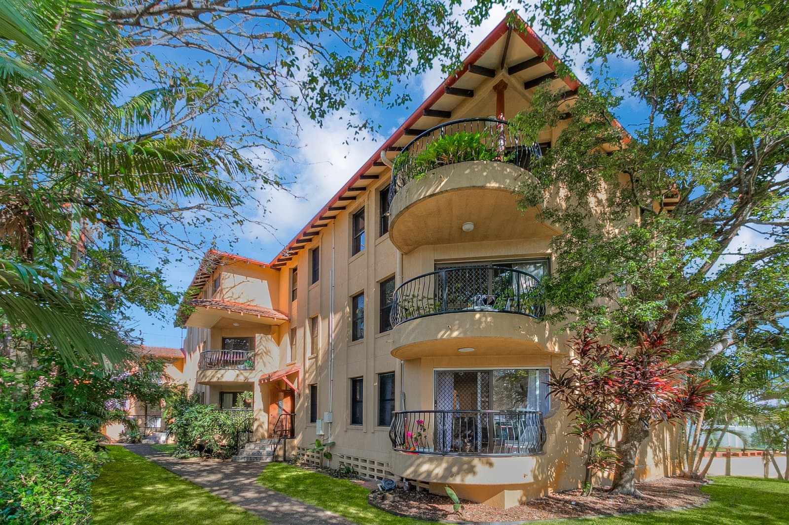 1/20 Fifteenth Avenue, PALM BEACH QLD 4221, Palm Beach - Thumbnail 2