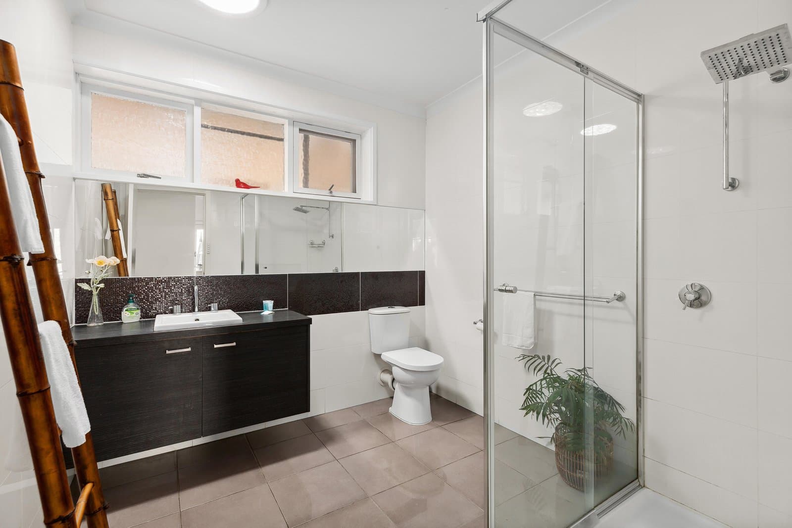 1/128 Webster Street, LAKE WENDOUREE VIC 3350, Lake Wendouree Property Image - Thumbnail 6