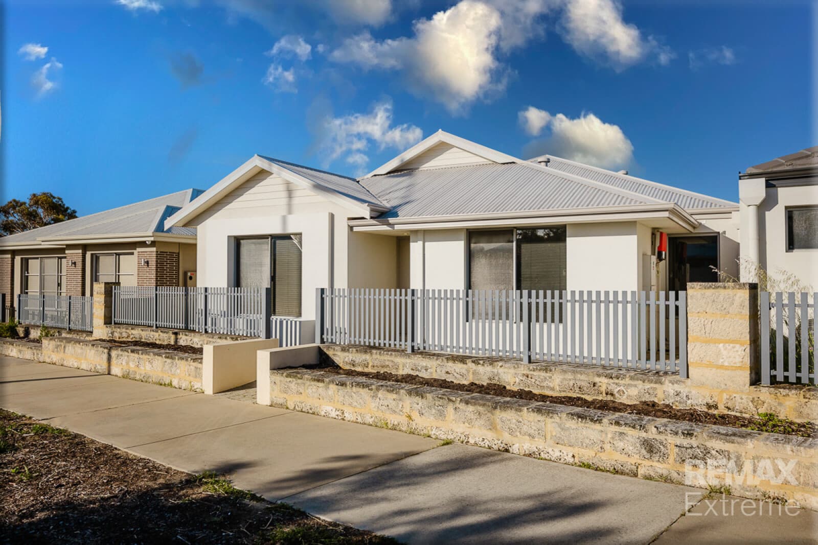 4/51 Axbridge Grange Alkimos WA 6038, Alkimos - Thumbnail 2