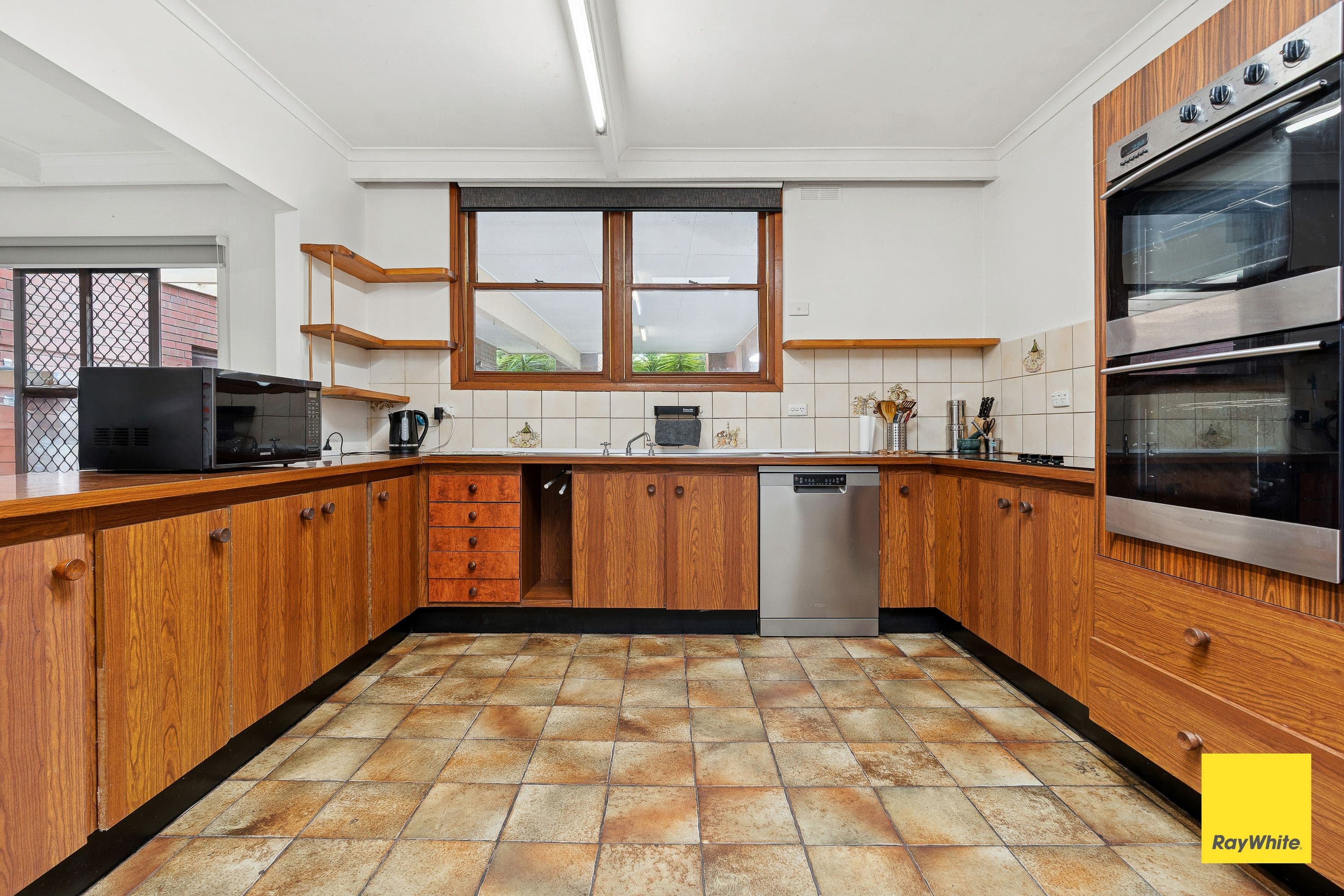 165 St Aidans Road , Kennington VIC 3550, Kennington - Thumbnail 5
