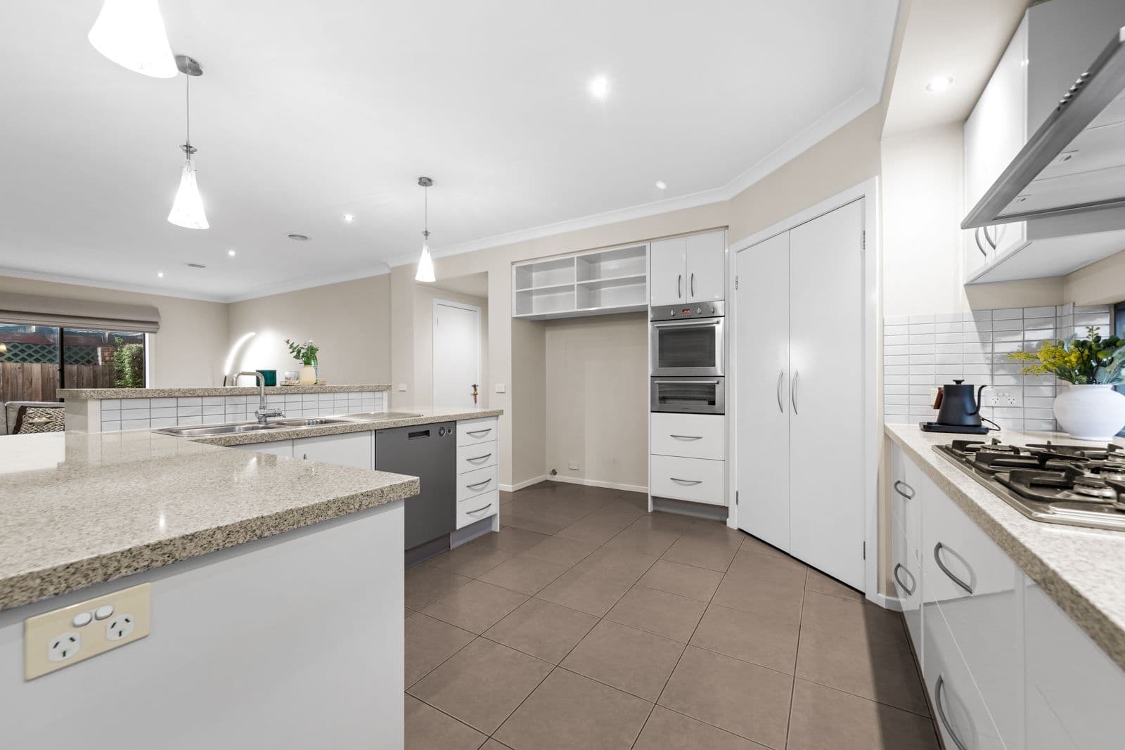 17 Pheasant Street , Burwood VIC 3125, Burwood - Thumbnail 7