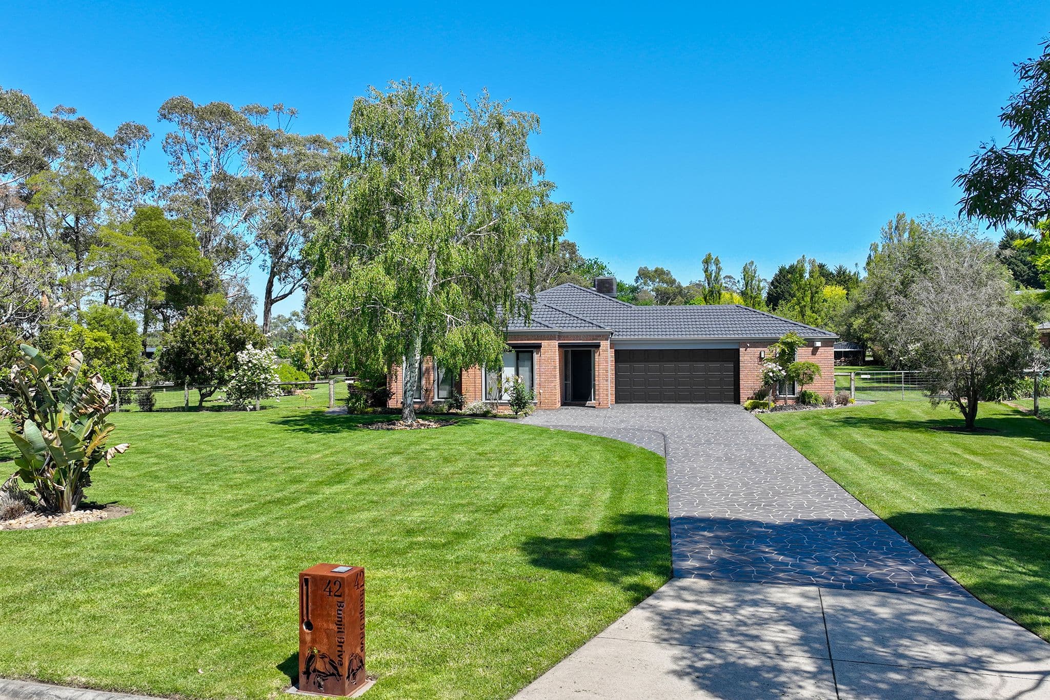 42 Bunjil Drive , Drouin VIC 3818, Drouin - Thumbnail 2