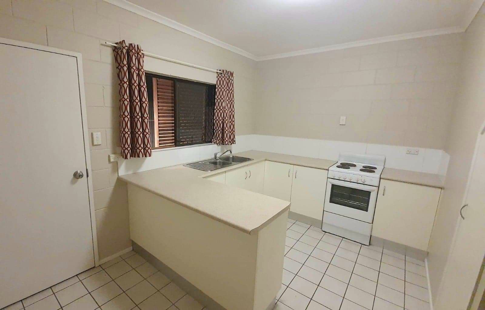 457 Severin Street , Manunda QLD 4870, Manunda - Thumbnail 2