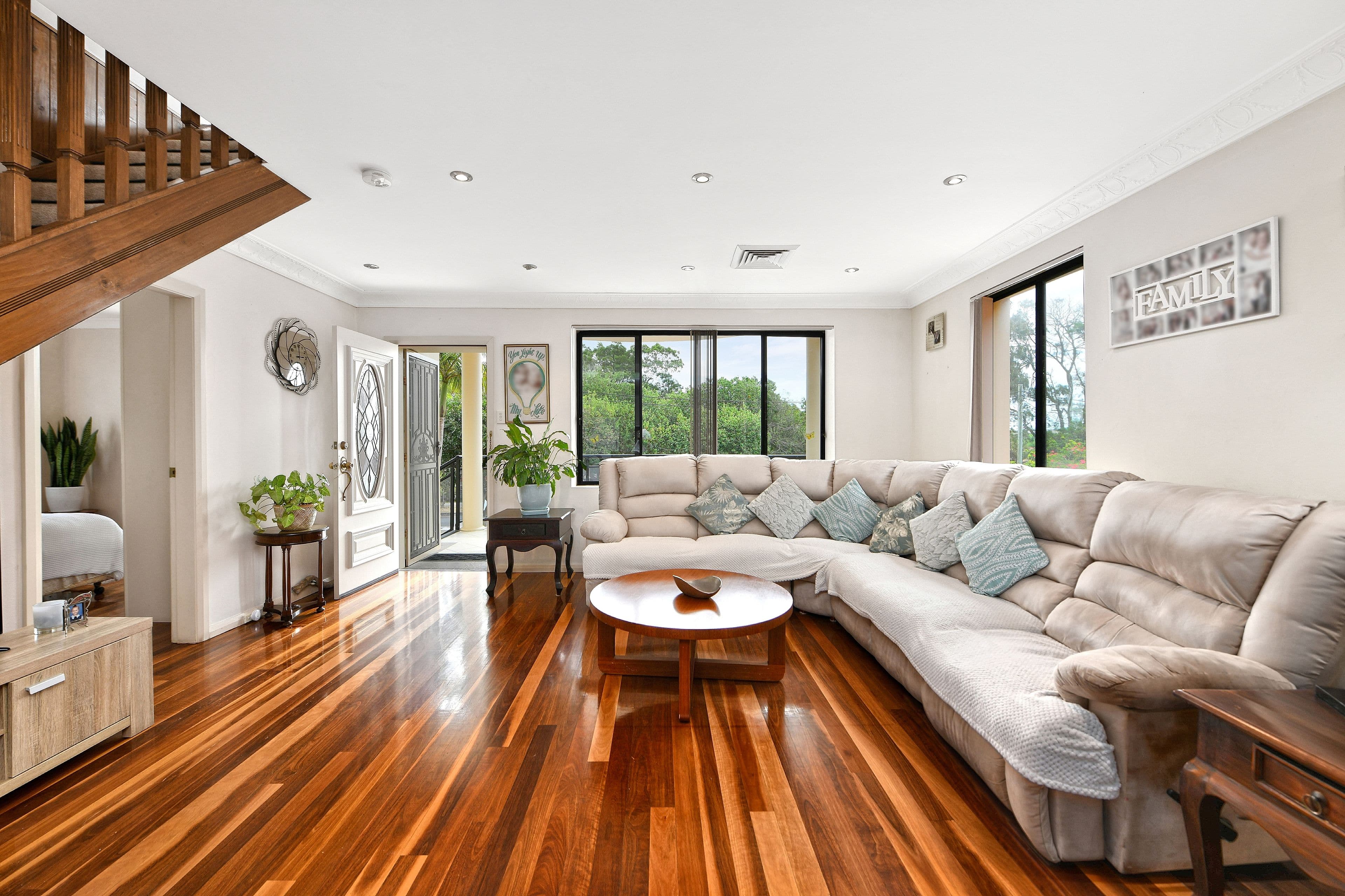 27 Wassell Street, Chifley - Thumbnail 3