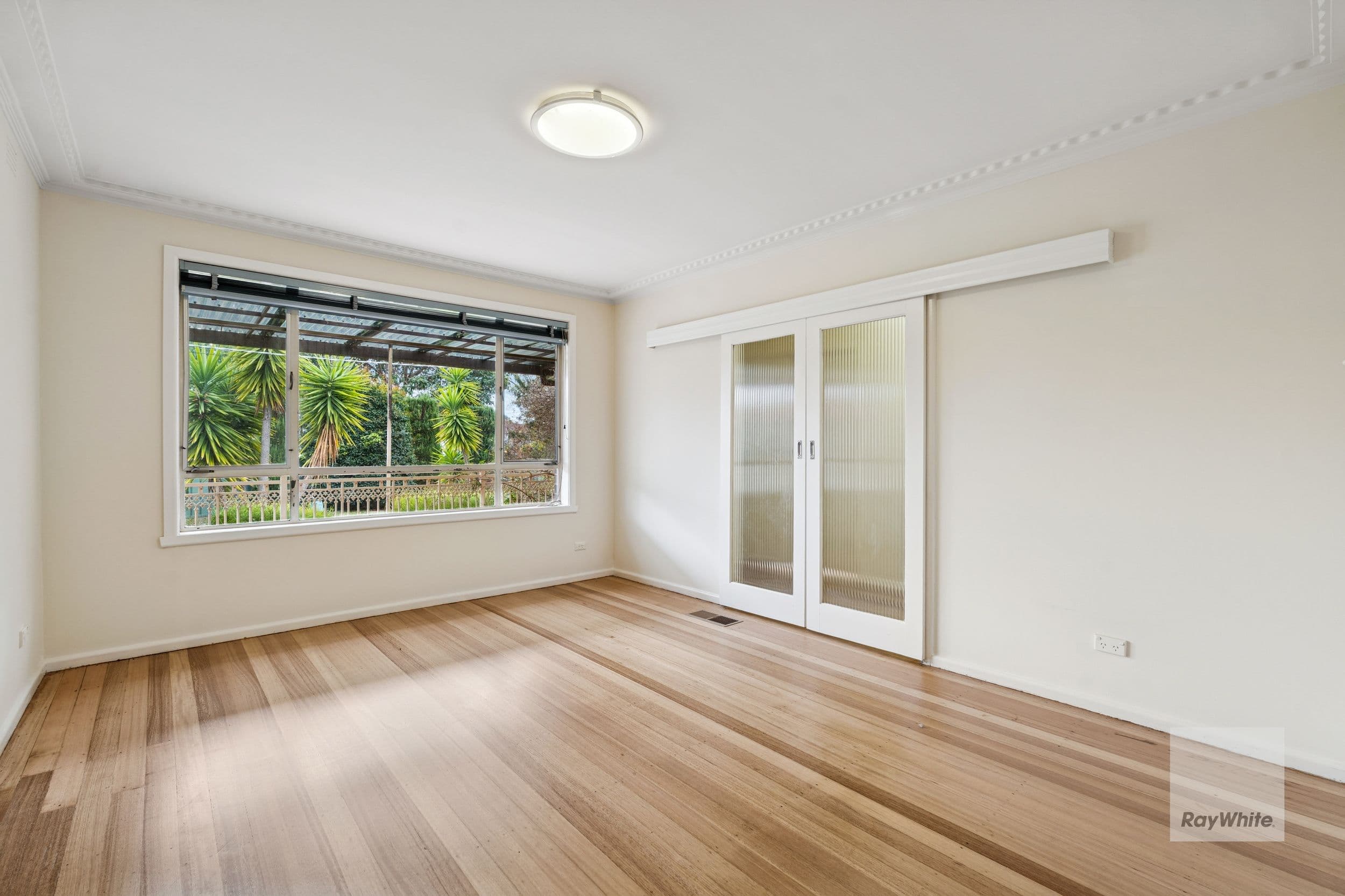 2 Glyndon Avenue, St Albans - Thumbnail 3