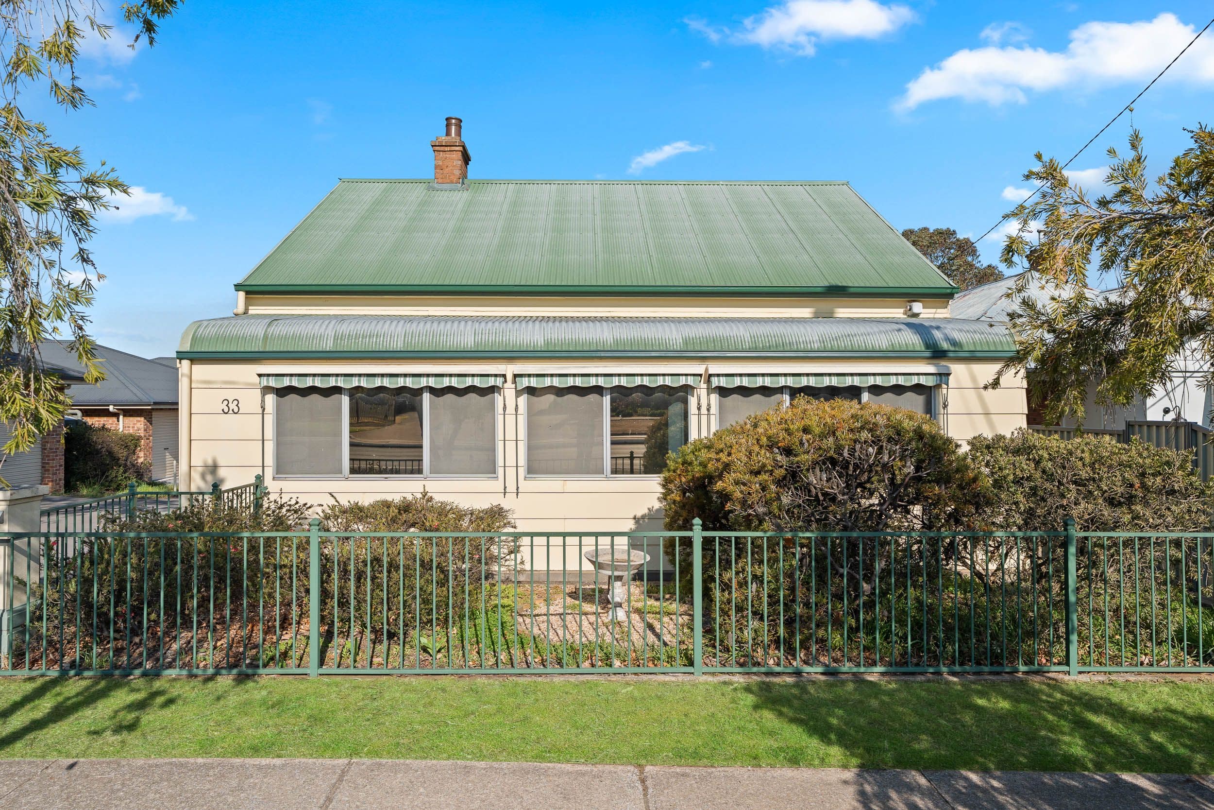 33 Cowper Street , Goulburn NSW 2580, Goulburn - Image 1