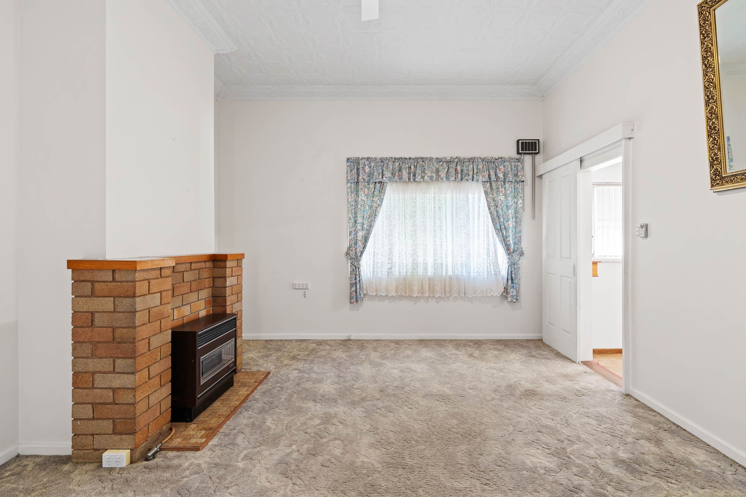 33 Cowper Street , Goulburn NSW 2580, Goulburn - Thumbnail 3