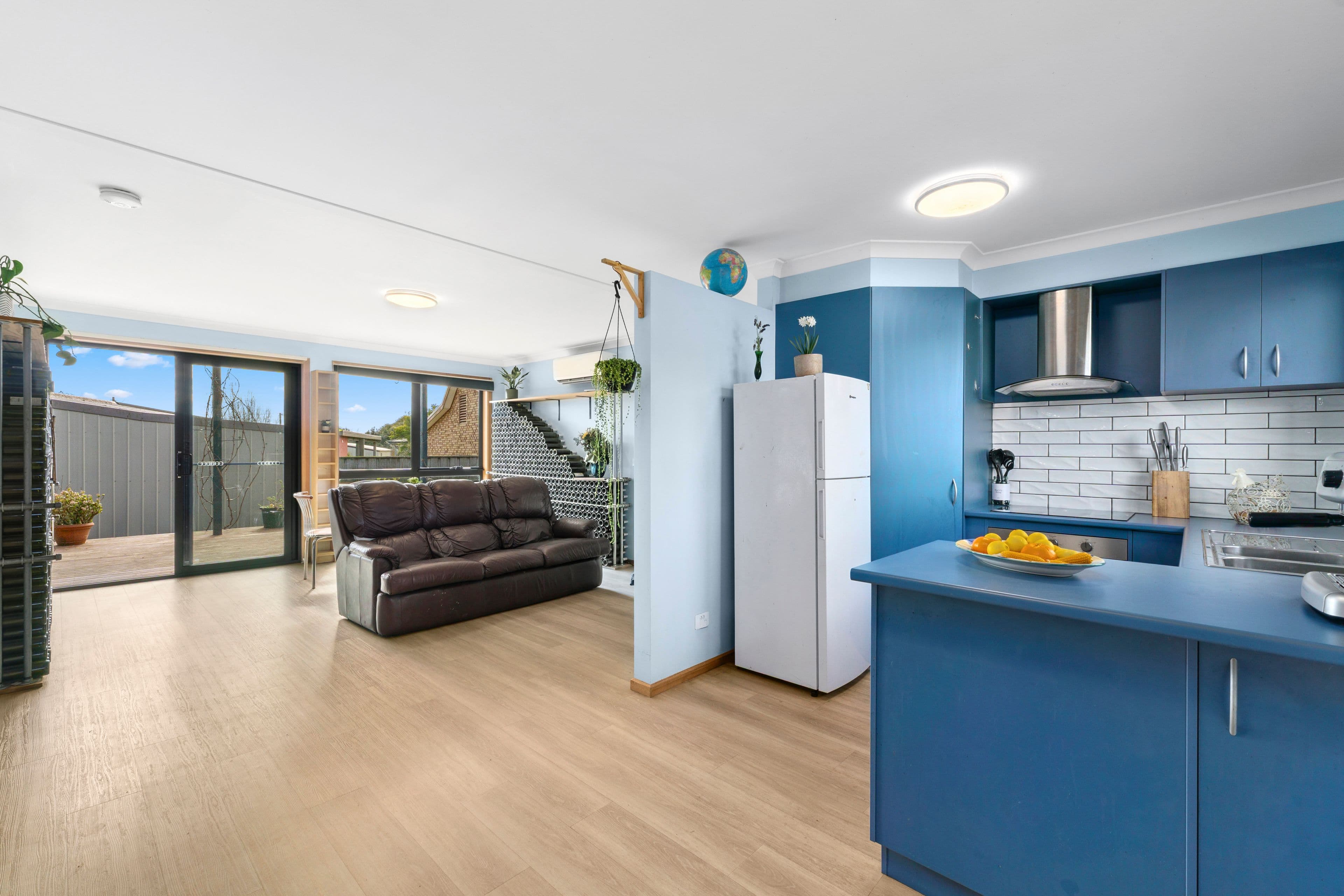 18 Fergusson Street , Camperdown VIC 3260, Camperdown - Thumbnail 4