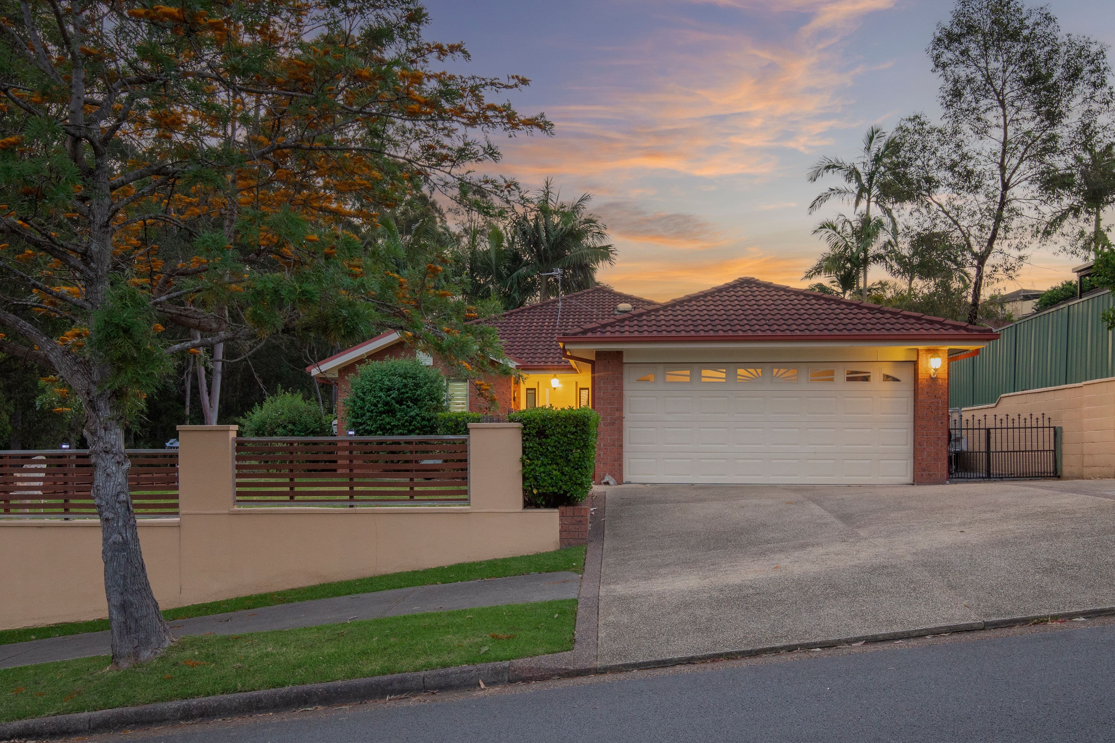 1 County Drive , Fletcher NSW 2287, Fletcher - Image 1