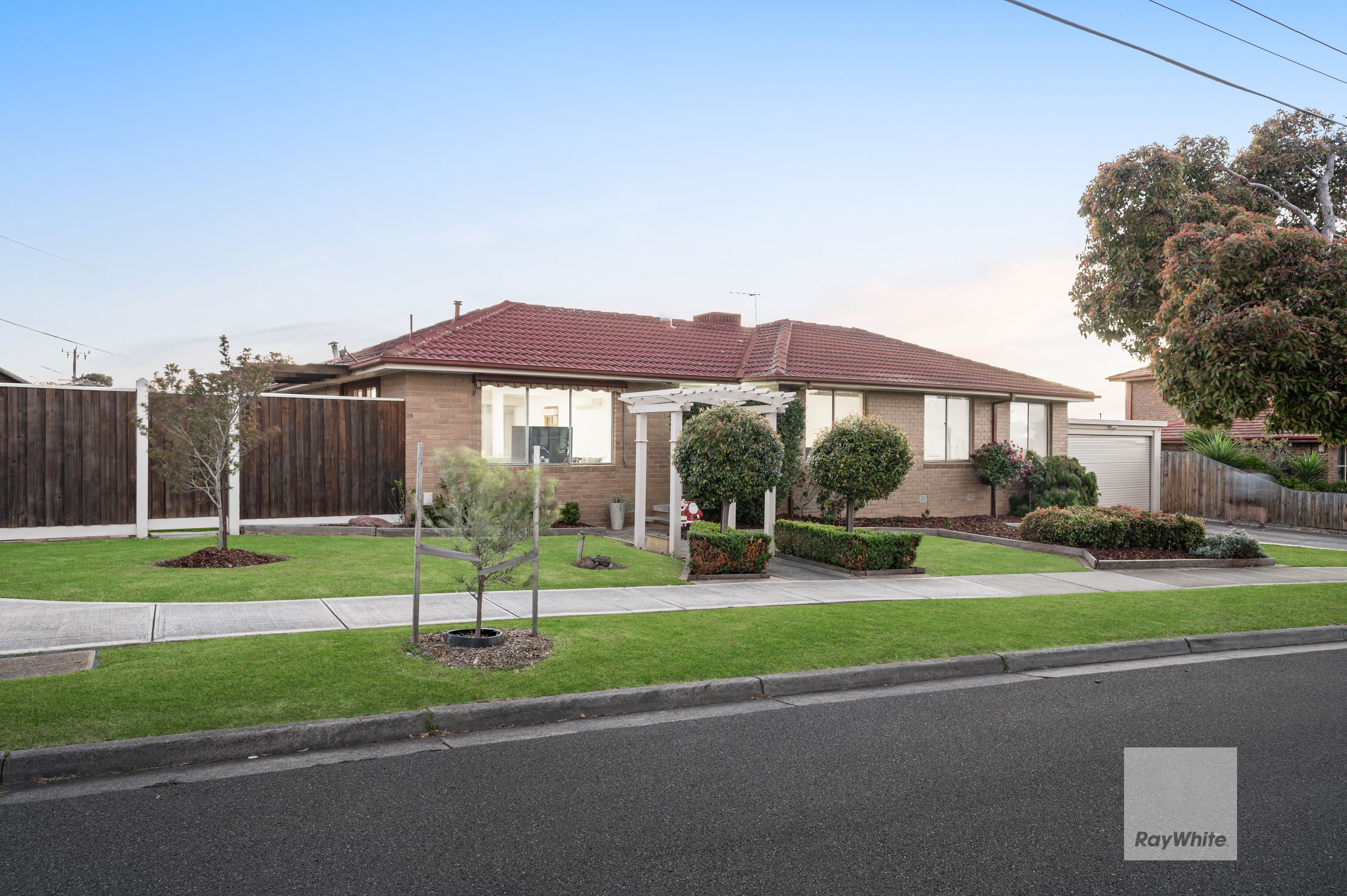 11 Townsend Avenue , Gladstone Park VIC 3043, Gladstone Park - Image 1