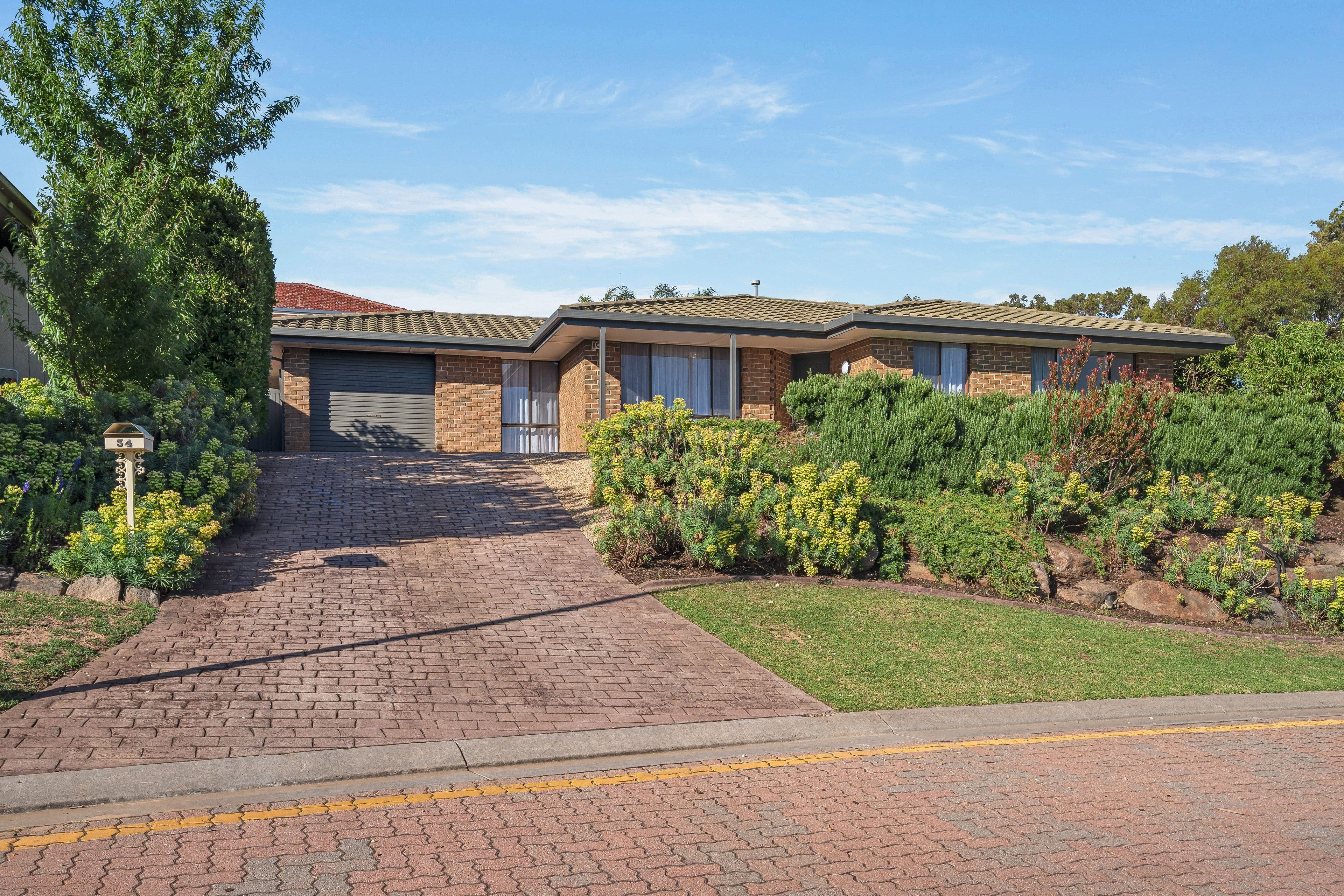 34 Summer Hill Court , Wynn Vale SA 5127, Wynn Vale - Thumbnail 2