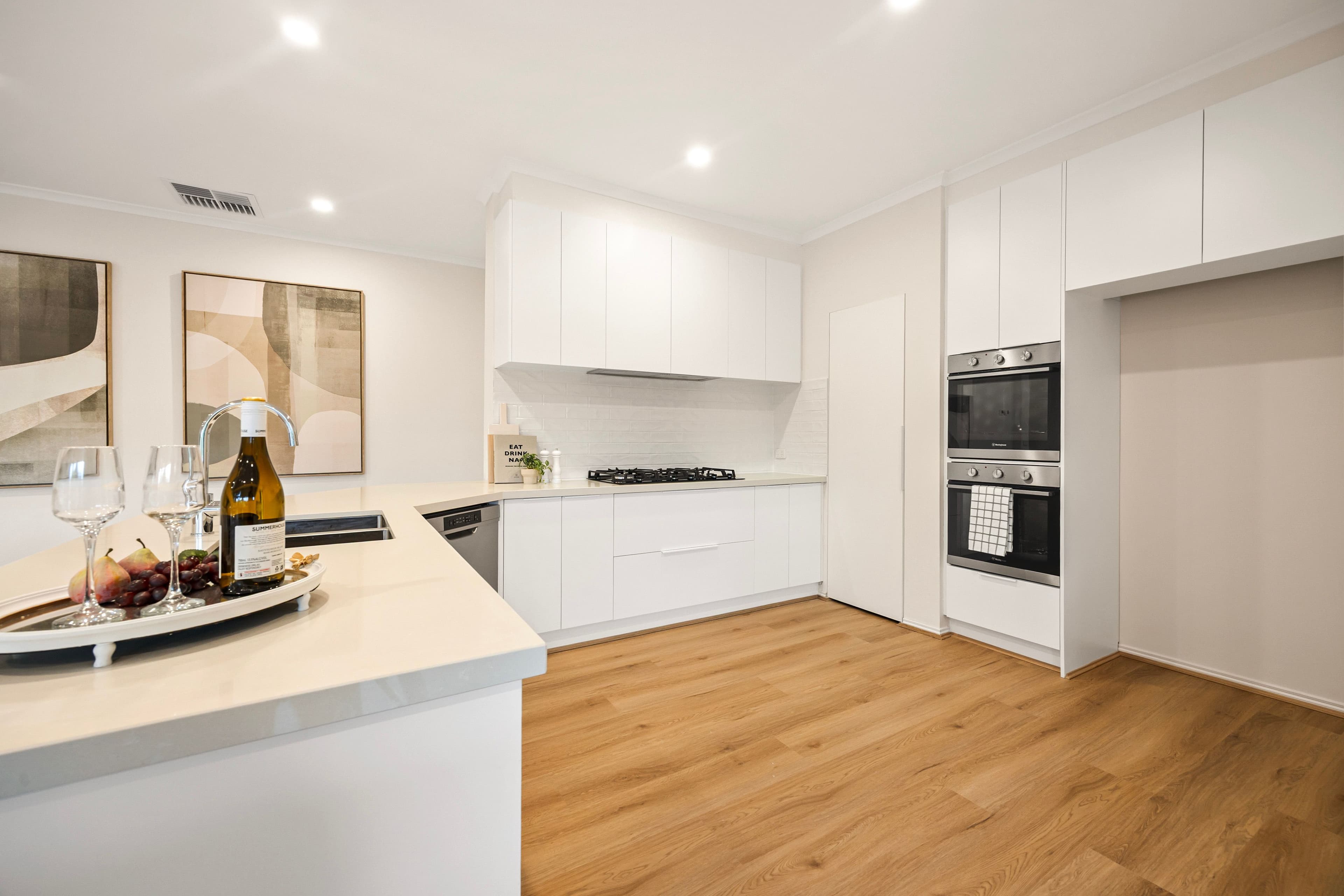 13 The Village Green , Sunbury VIC 3429, Sunbury - Thumbnail 7