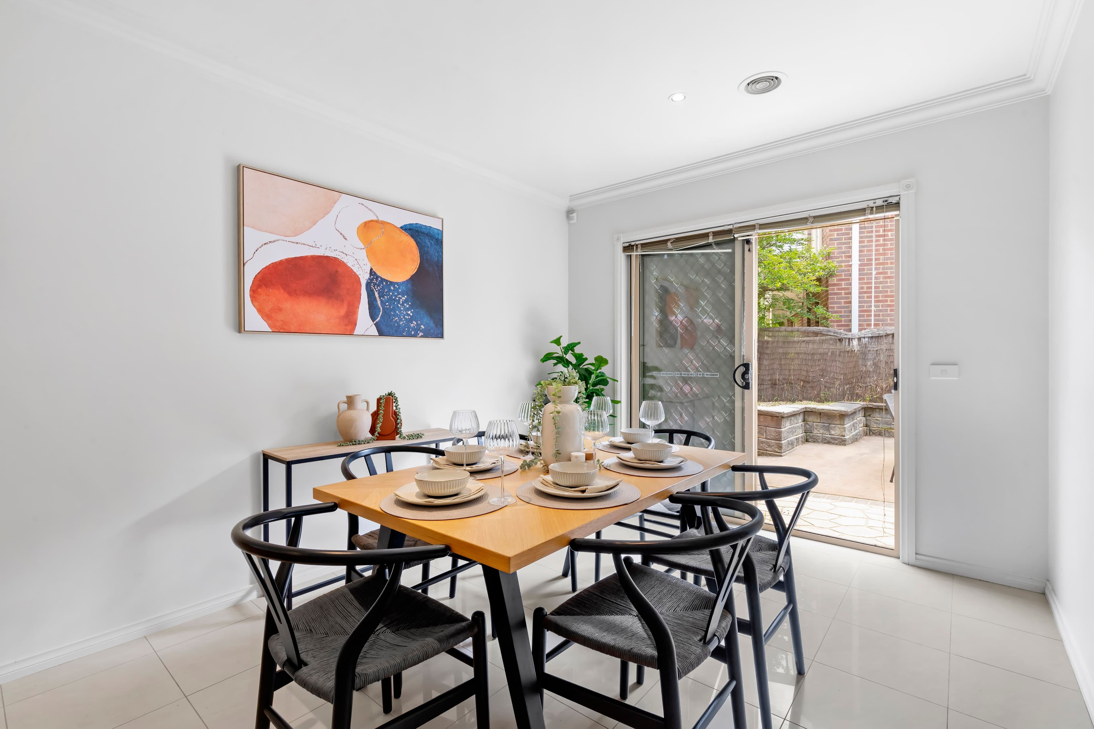 5 Delacombe Drive , Mill Park VIC 3082, Mill Park - Thumbnail 3