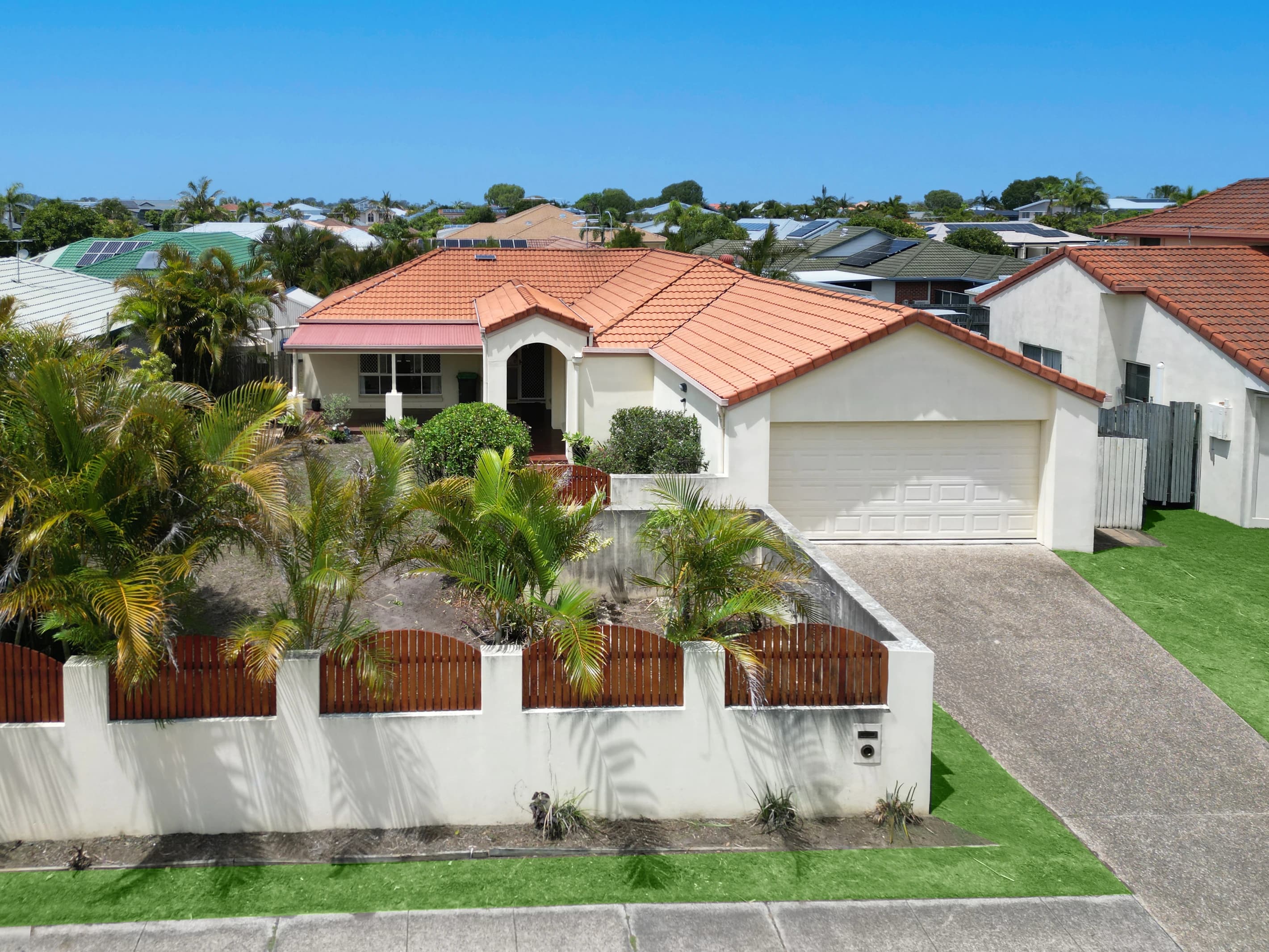 192 Endeavour Drive , Banksia Beach QLD 4507, Banksia Beach - Image 1