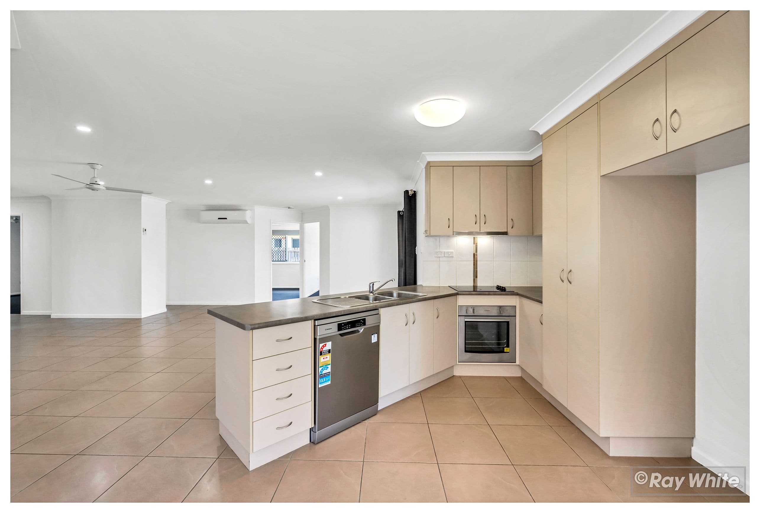 33 Doongarra Crescent , Gracemere QLD 4702, Gracemere - Thumbnail 4