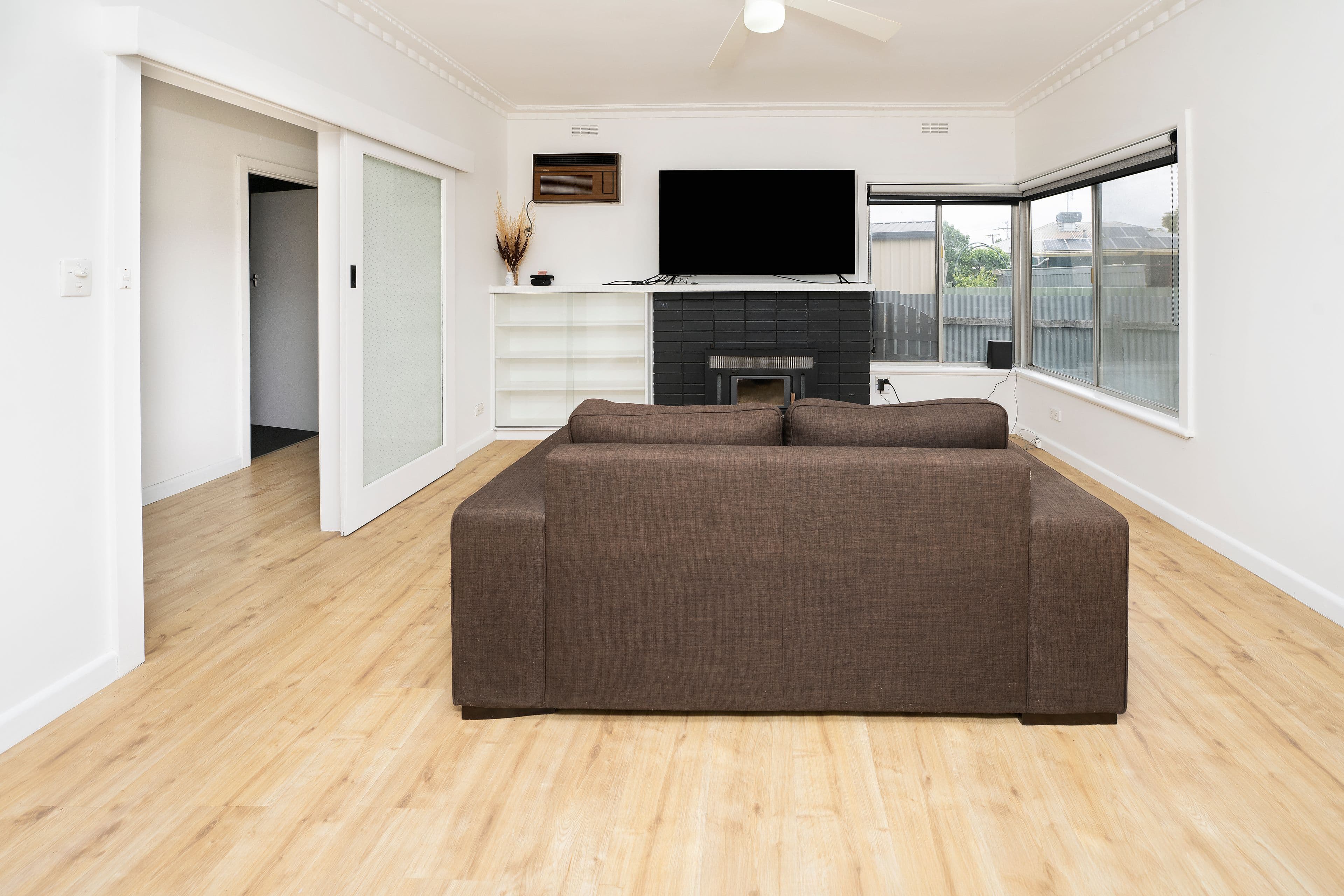 2 Mokana Street , Kerang VIC 3579, Kerang - Thumbnail 2