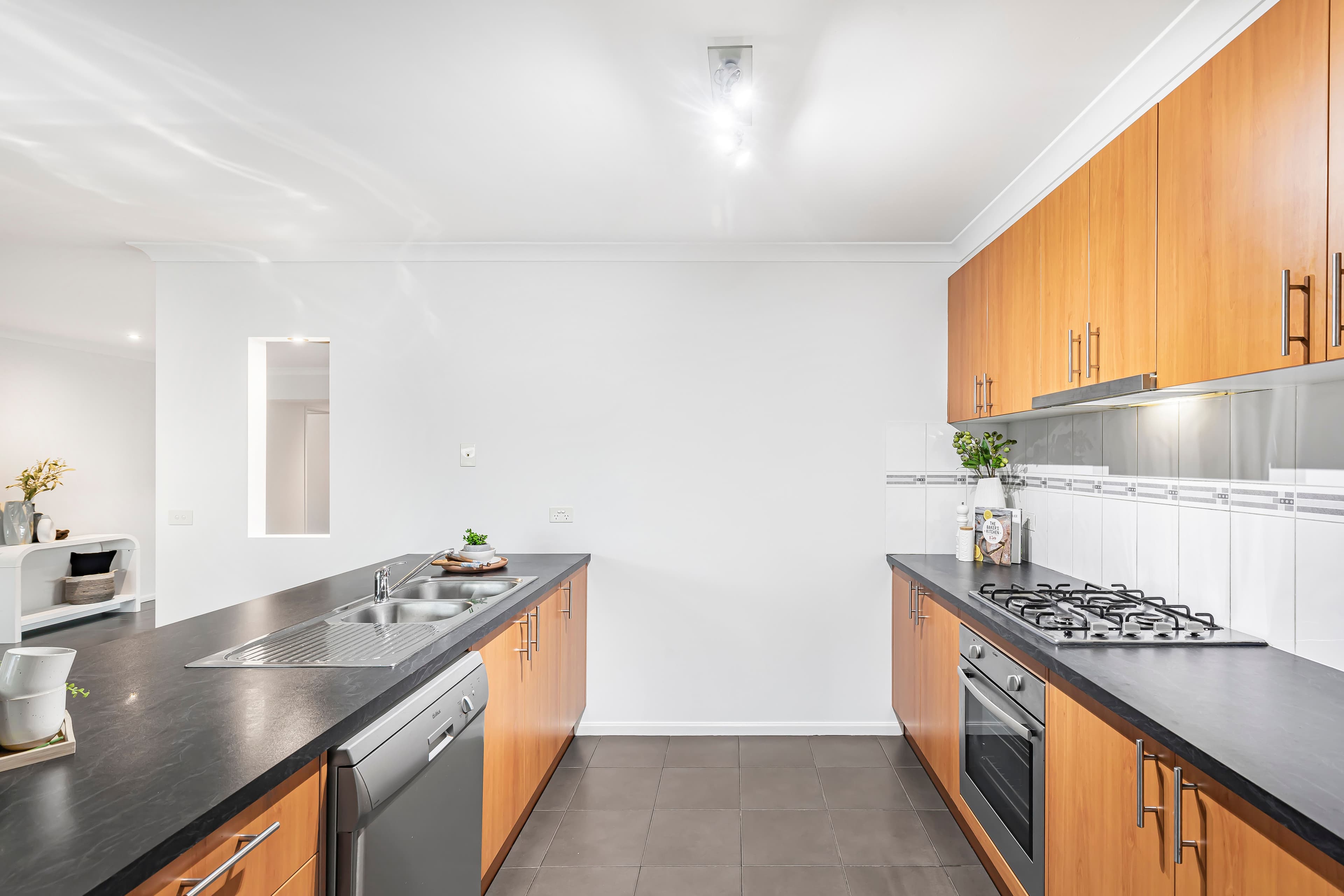 42 Ebony Street , Cranbourne VIC 3977, Cranbourne - Thumbnail 7