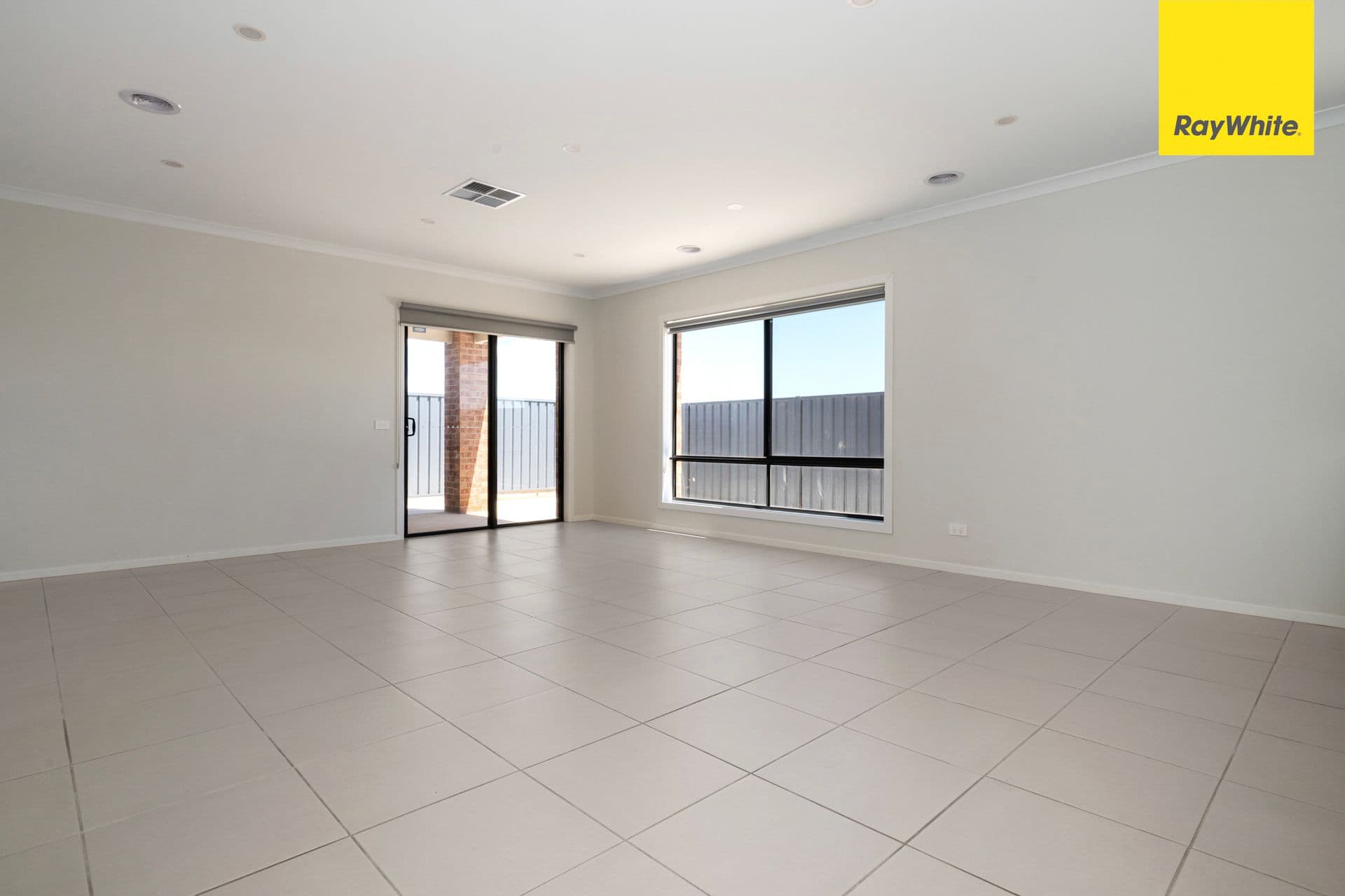 21 Valencia Street , WEIR VIEWS VIC 3338, Weir Views - Thumbnail 6