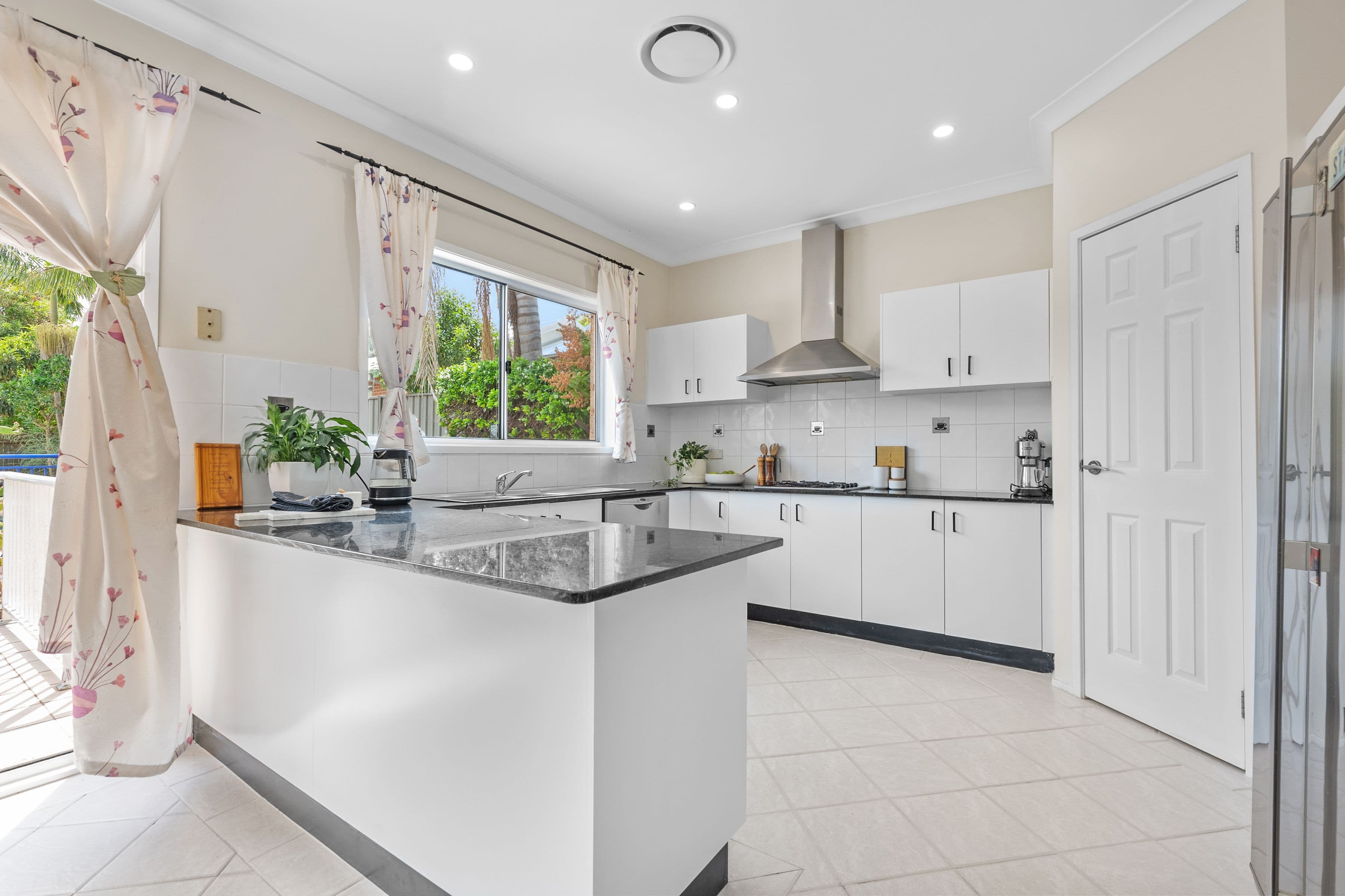 12 Barrett Avenue , Thornleigh NSW 2120, Thornleigh - Thumbnail 6