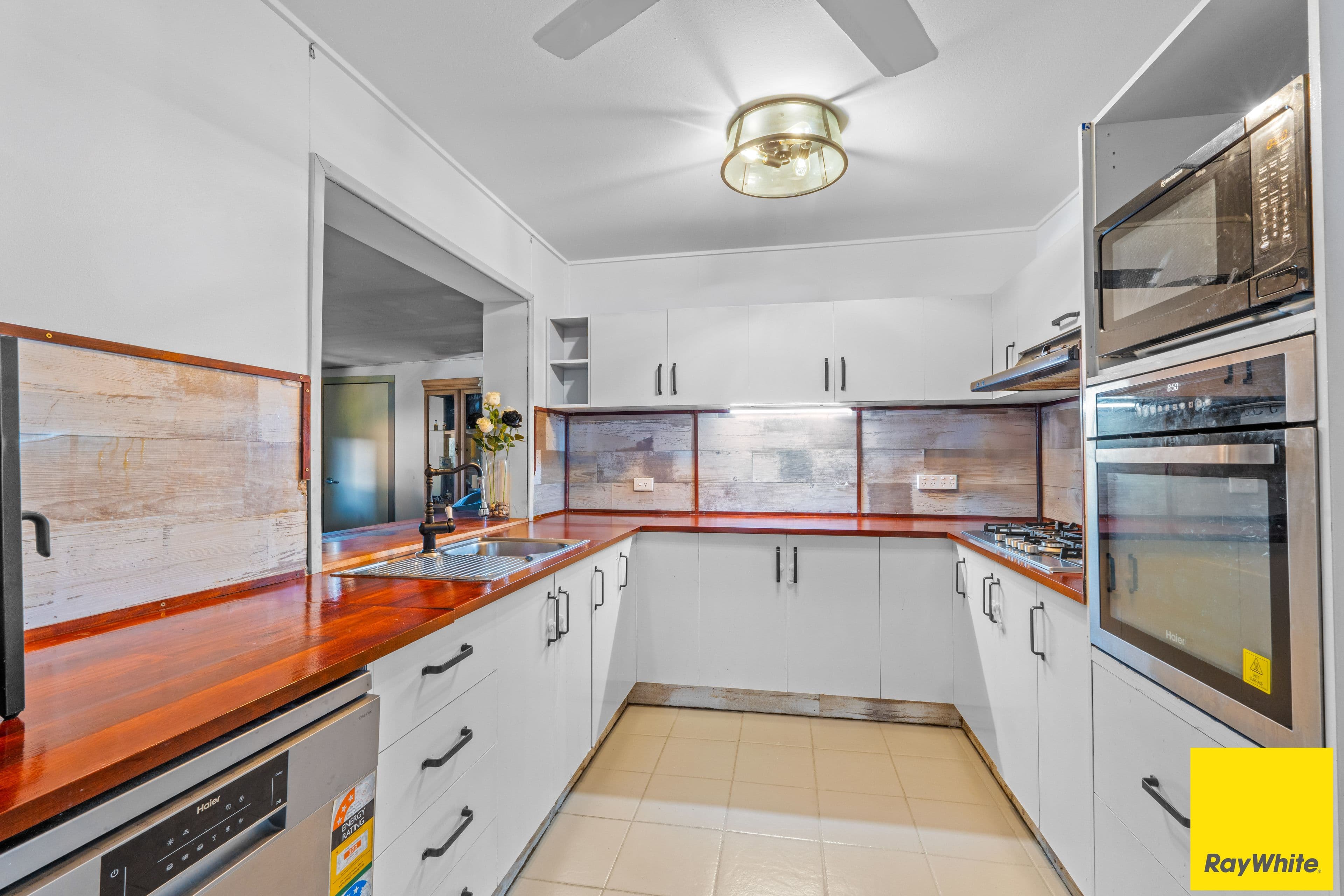 10 Erang Street , Woree QLD 4868, Woree - Thumbnail 4