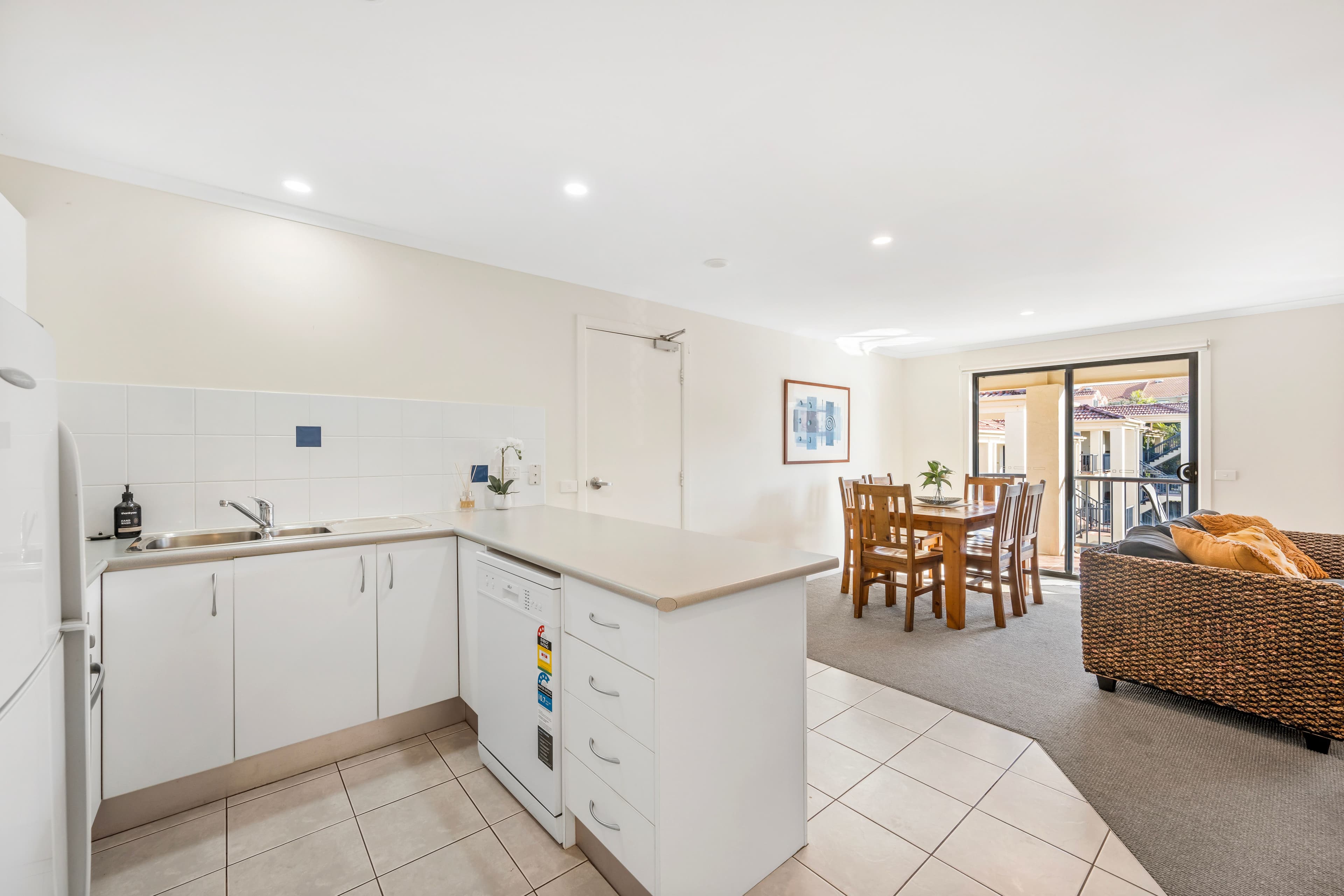 37 Pacific Drive, Port Macquarie - Thumbnail 5