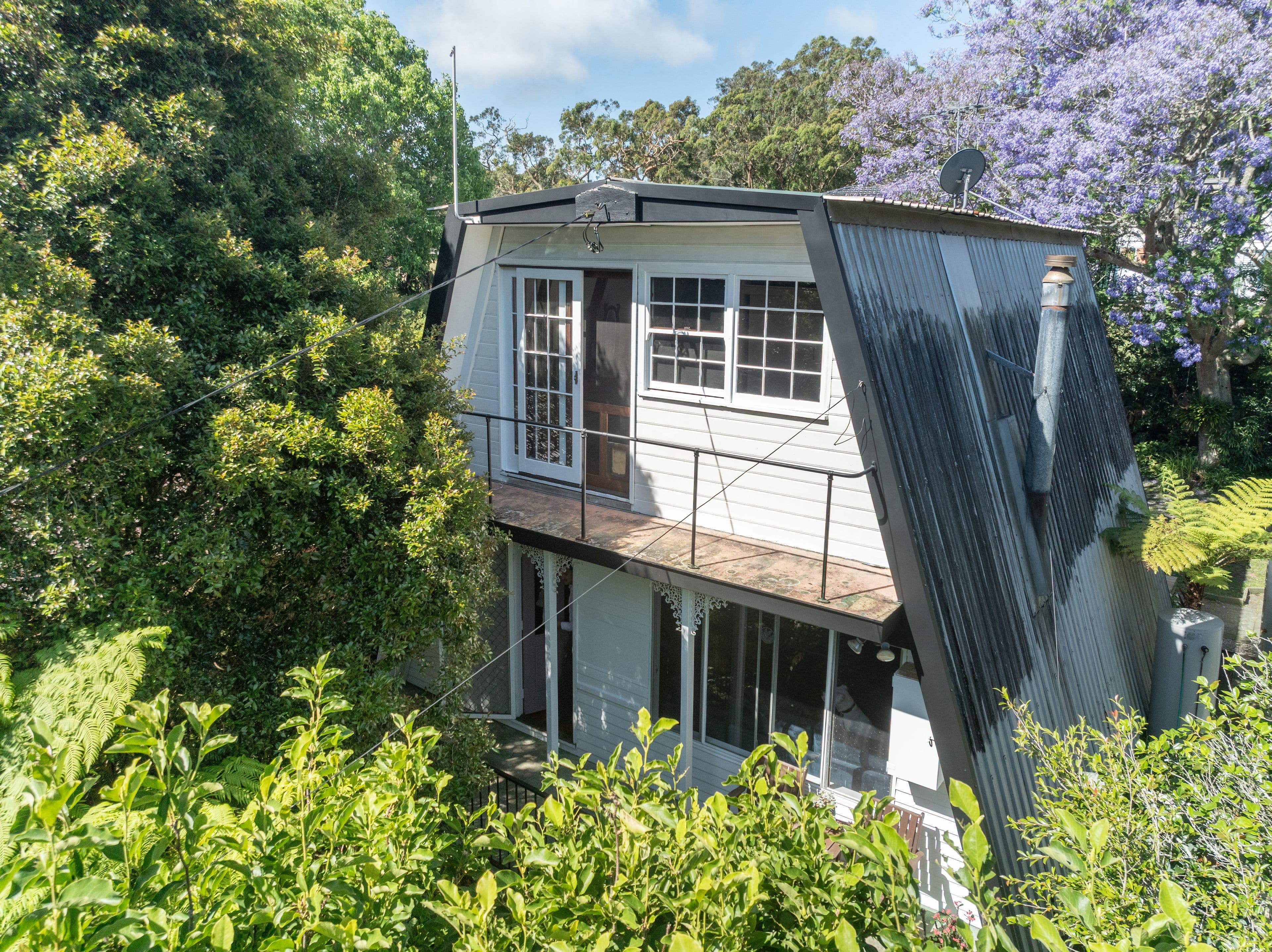 13 Tunnel Road, Helensburgh - Thumbnail 2