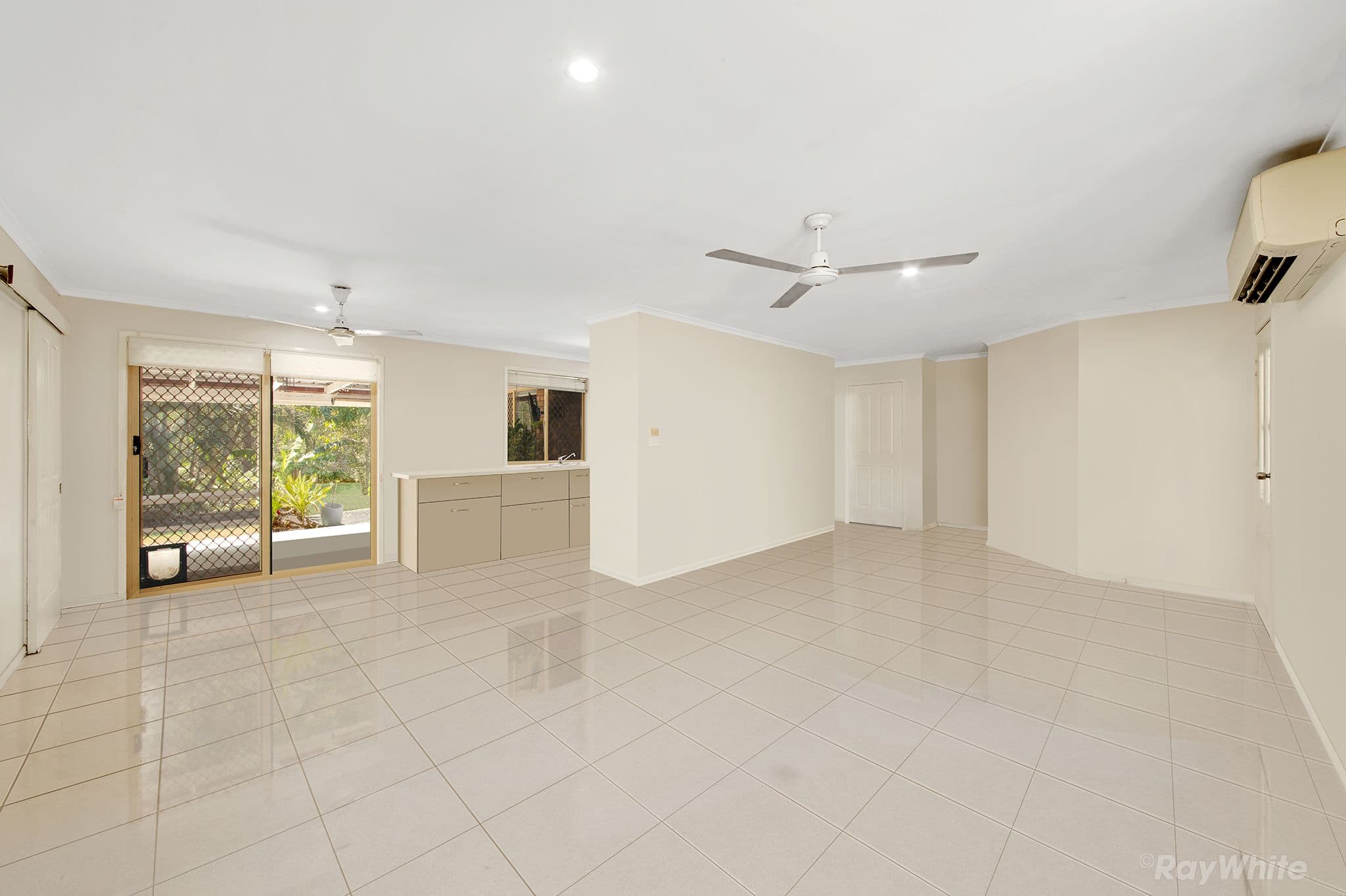 38 Sharyn Drive , New Auckland QLD 4680, New Auckland - Thumbnail 3