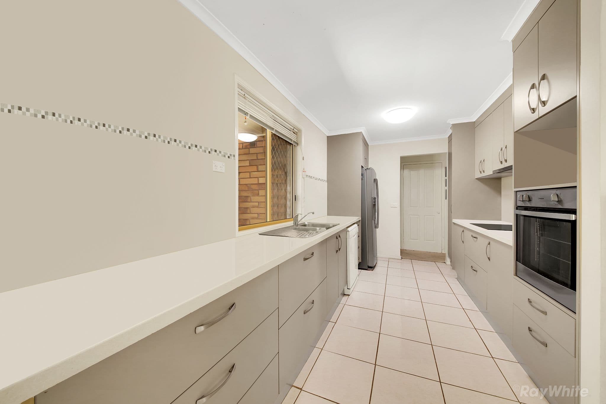 38 Sharyn Drive , New Auckland QLD 4680, New Auckland - Thumbnail 5