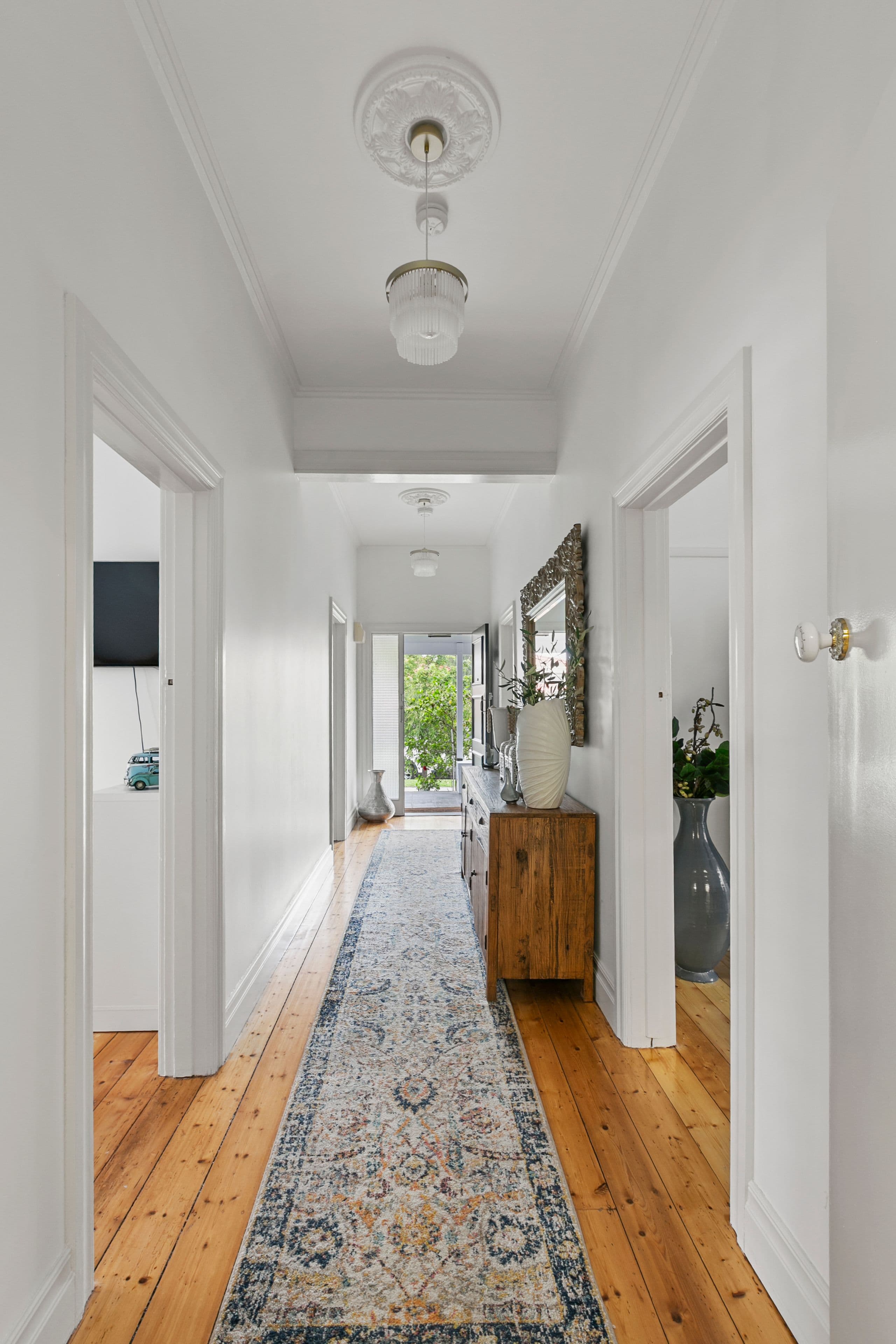 70 Queen Street , Reservoir VIC 3073, Reservoir - Thumbnail 2