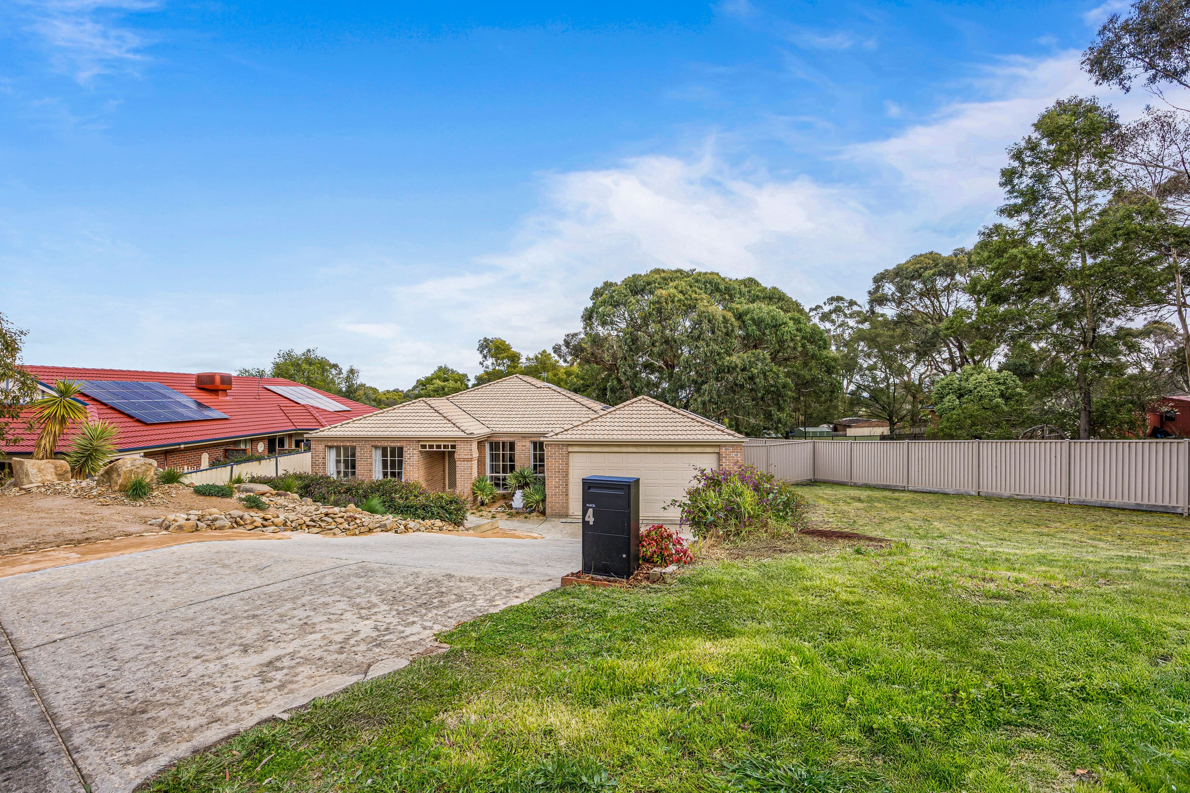 4 Viola Court, Mount Helen - Image 1