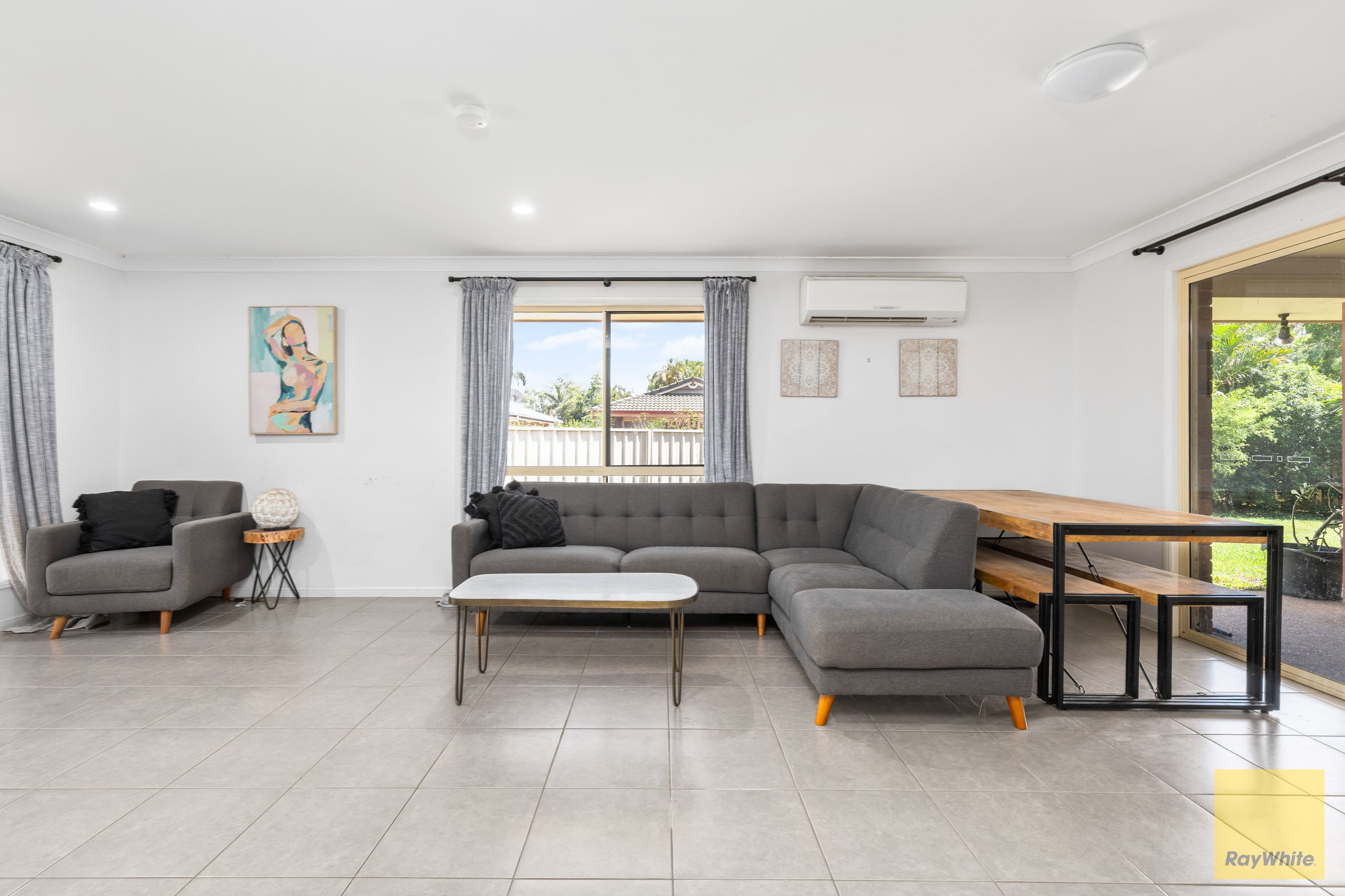 9 Tineele Place , Emerald QLD 4720, Emerald - Thumbnail 4