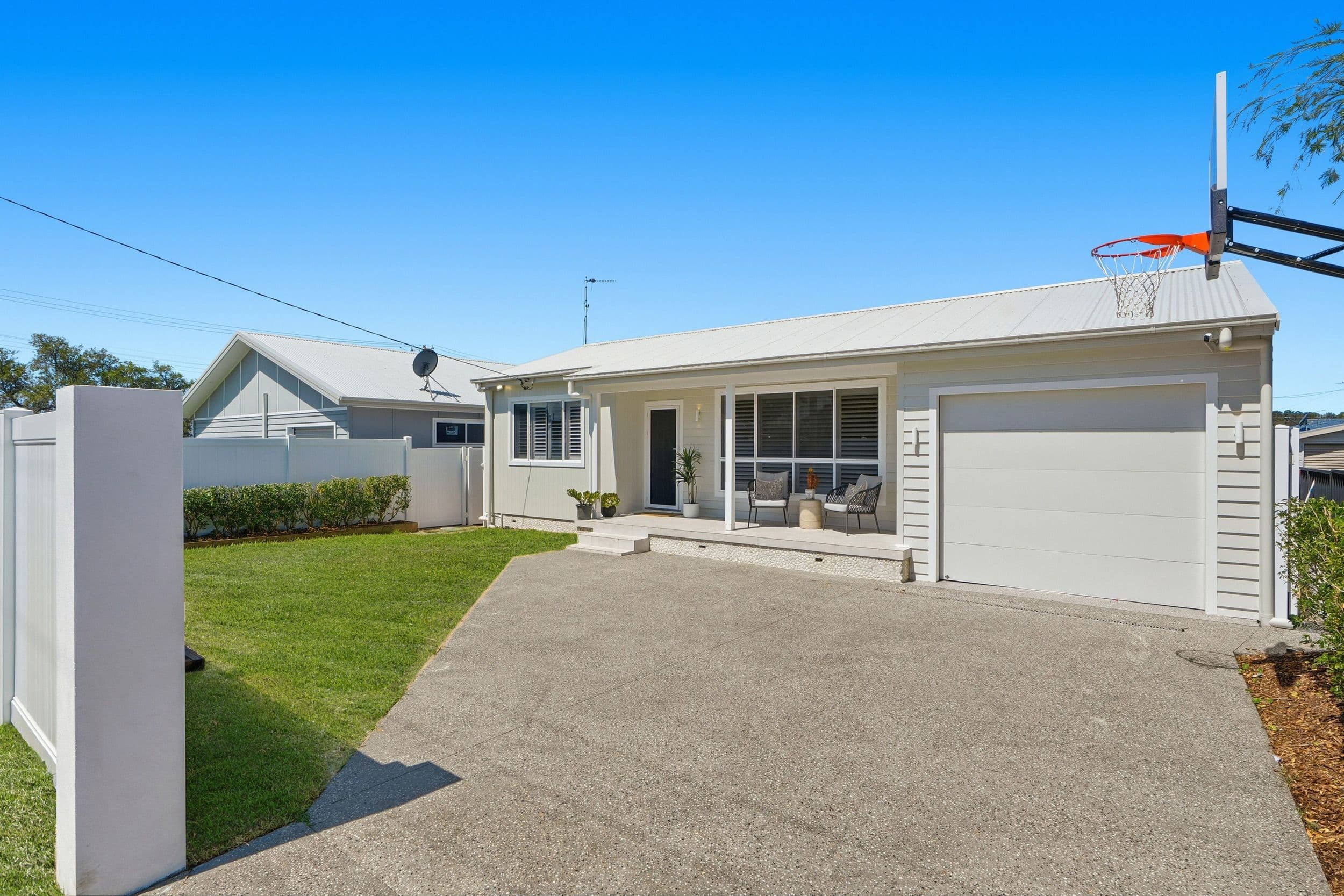 4 Flinders Avenue , Killarney Vale NSW 2261, Killarney Vale - Thumbnail 4