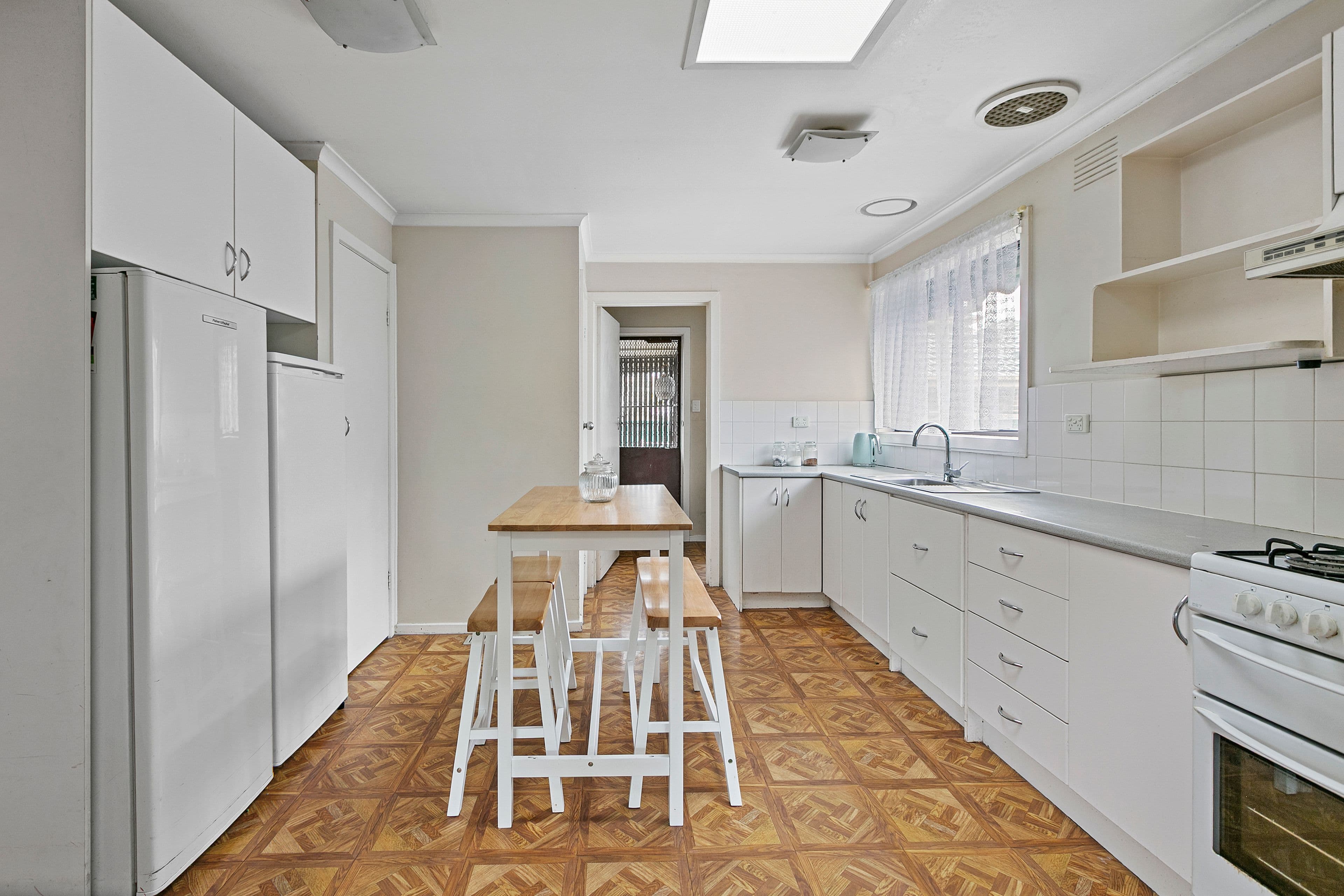 27 Lake Street , Reservoir VIC 3073, Reservoir - Thumbnail 5