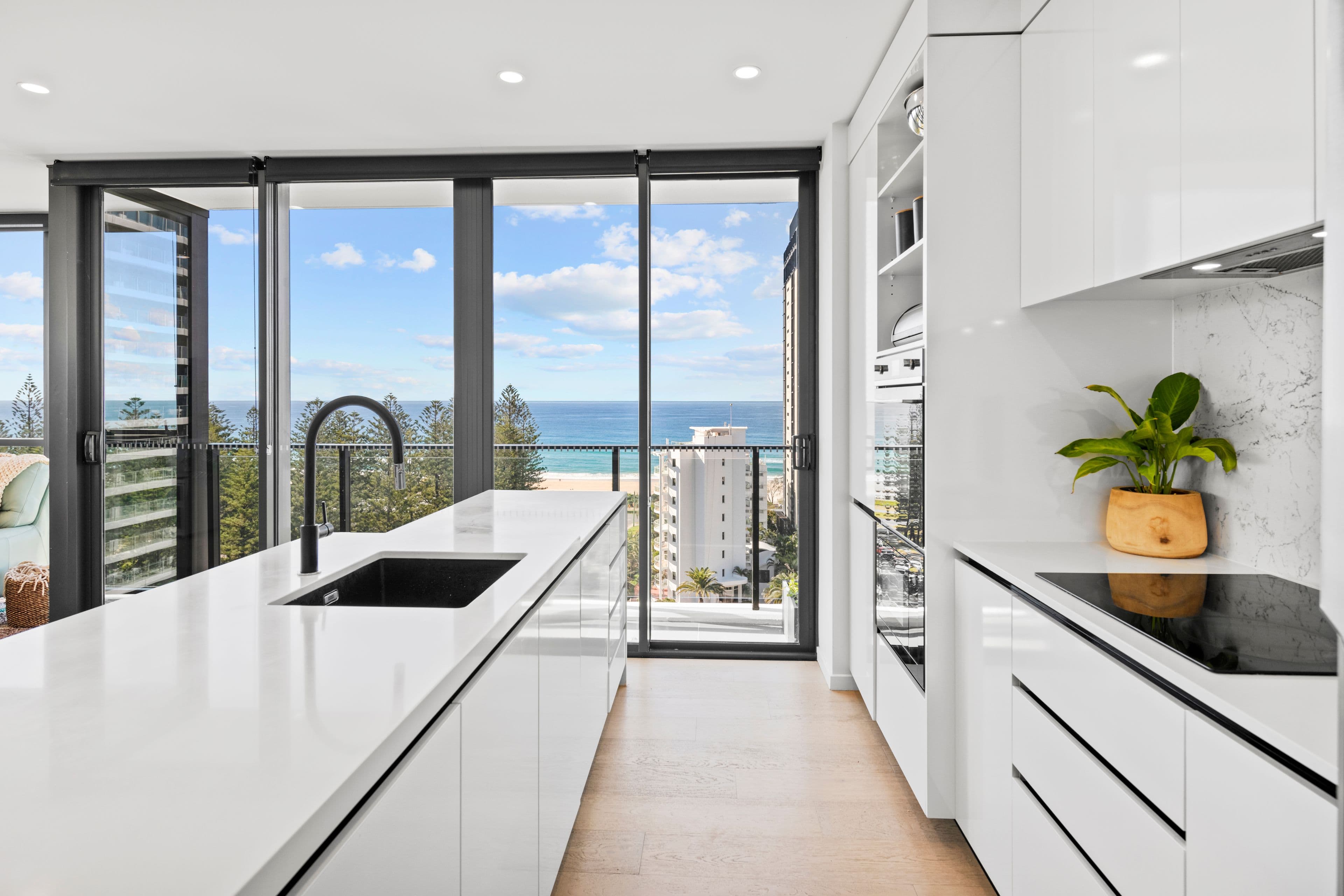 18 Chelsea Avenue , Broadbeach QLD 4218, Broadbeach - Thumbnail 4