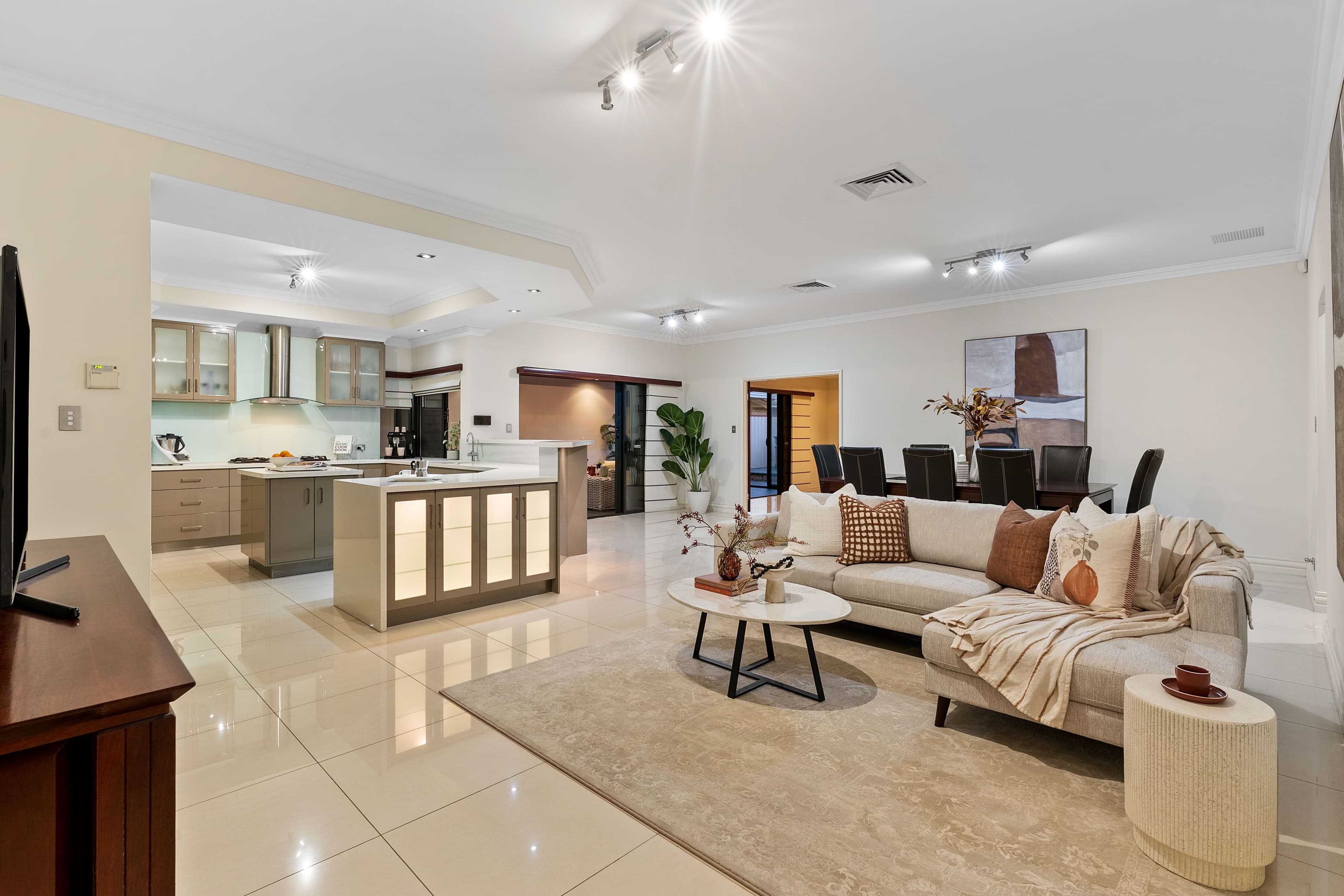 58 Sovrano Avenue , Madeley WA 6065, Madeley - Thumbnail 4