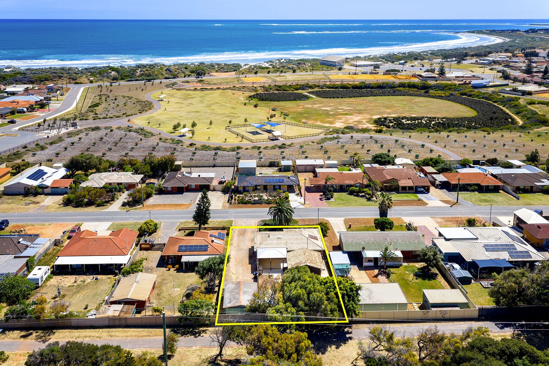 16 Roebuck Street , Mahomets Flats WA 6530, Mahomets Flats - Thumbnail 3
