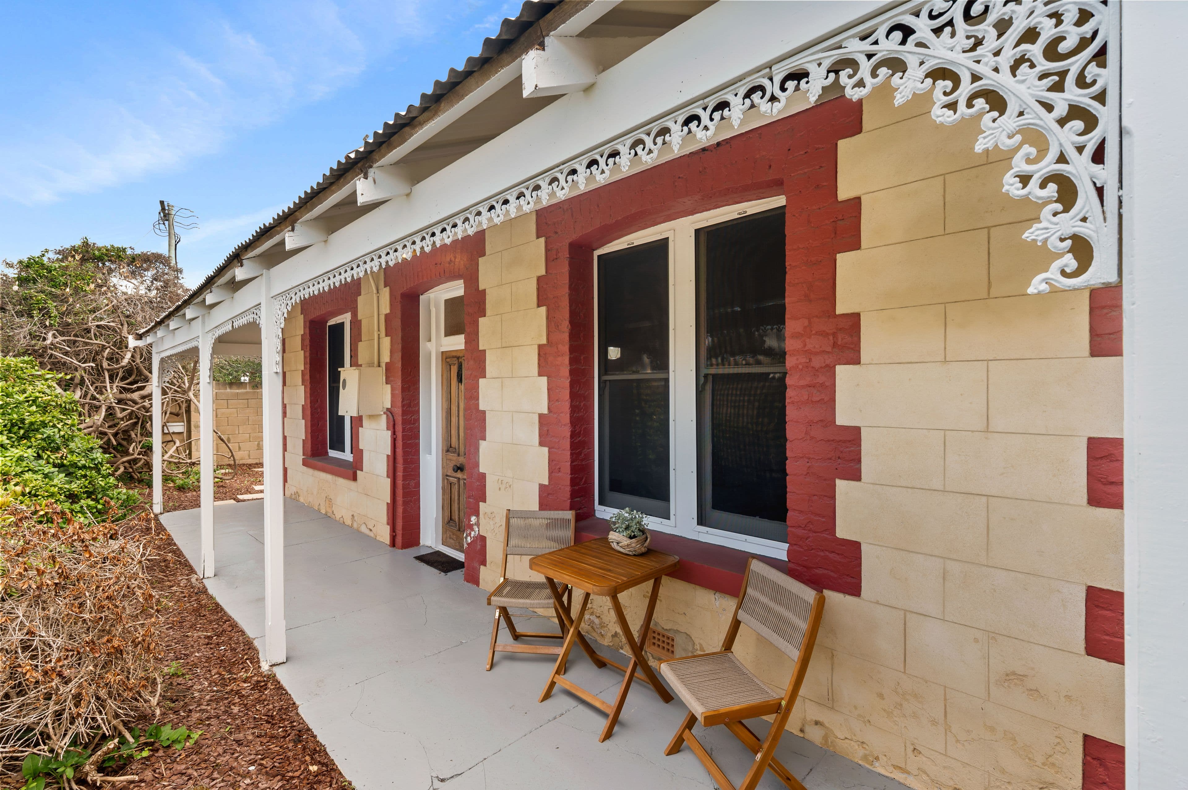 137 Hampton Road, South Fremantle - Image 1